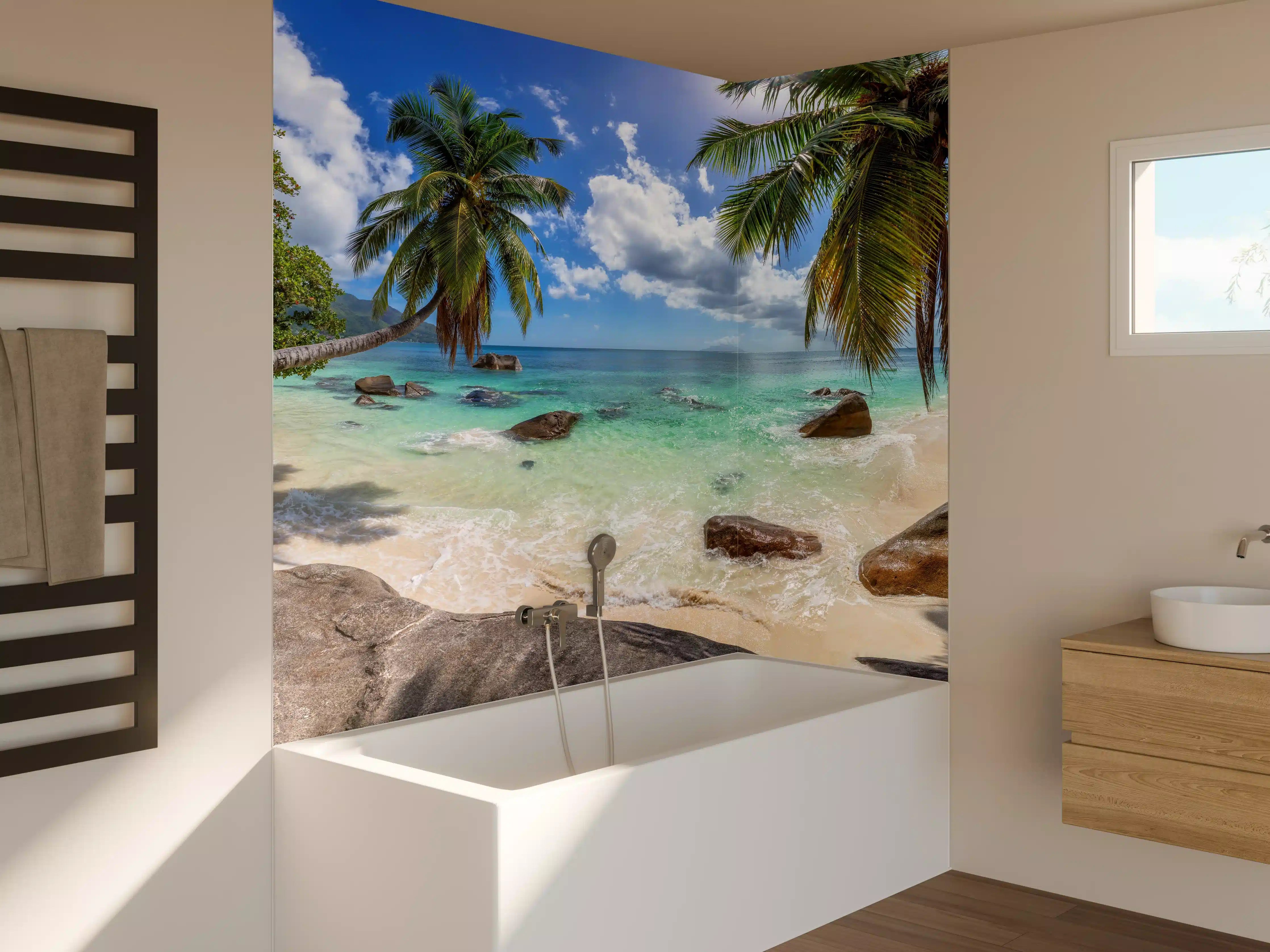 Badewannen-Rückwand - Blick auf den schönen tropischen Strand