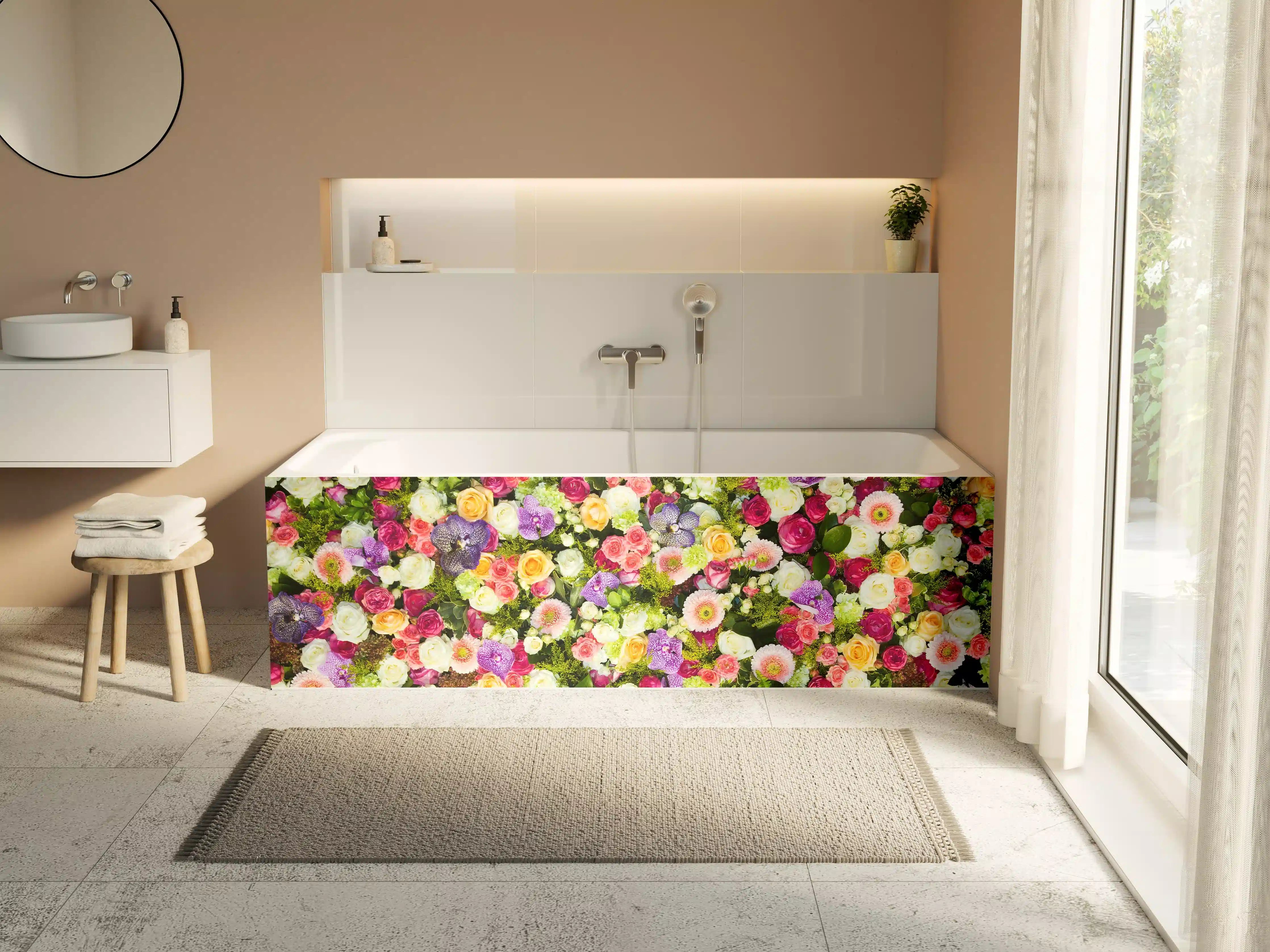 Badewannen-Rückwand - Bunte Blumenvielfalt mit Rosen, Margeriten und Veilchen