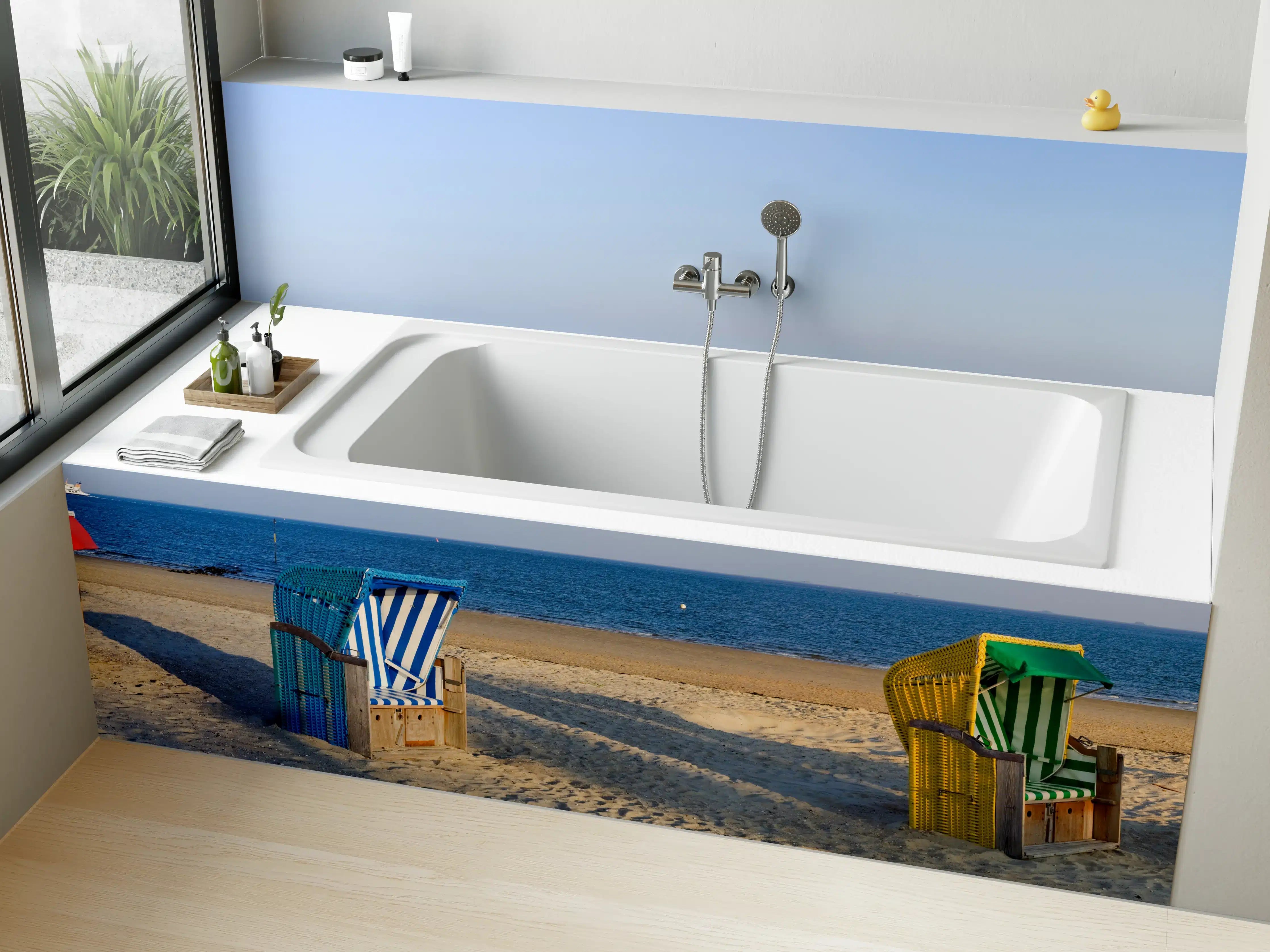 Badewannen-Rückwand - Bunte Strandkörbe am Meer