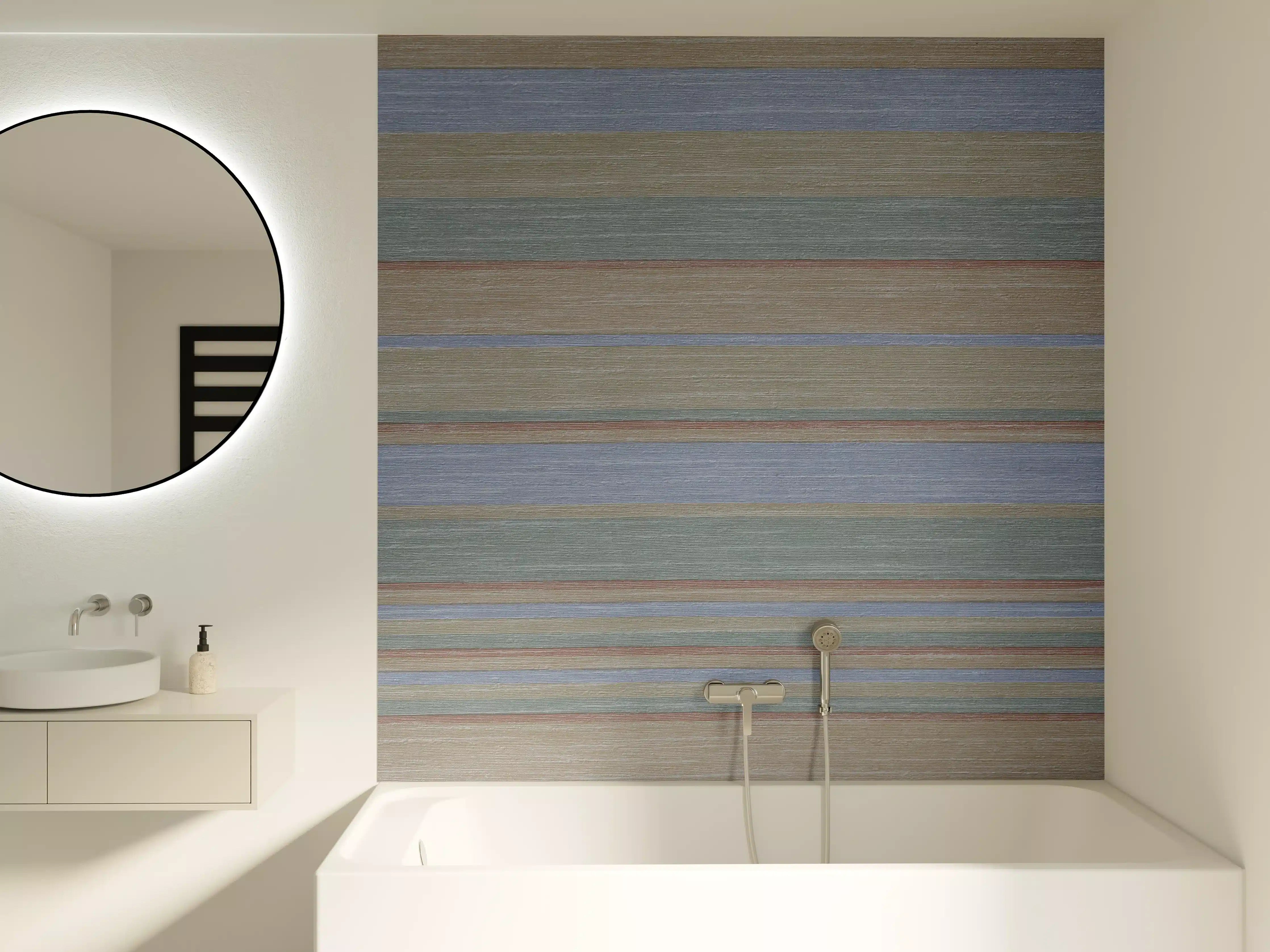 Badewannen-Rückwand - Buntes Streifenmuster auf Grunge-Papier