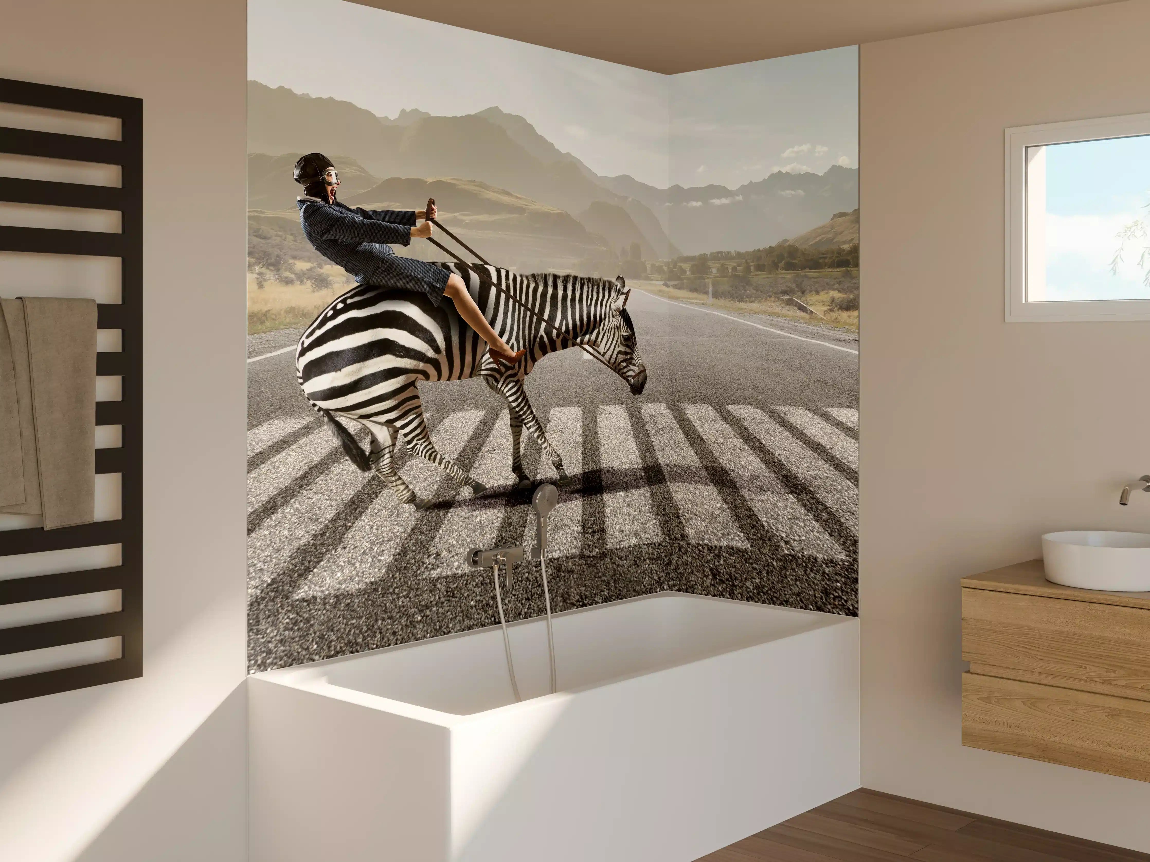 Badewannen-Rückwand - Businesswoman auf Zebra