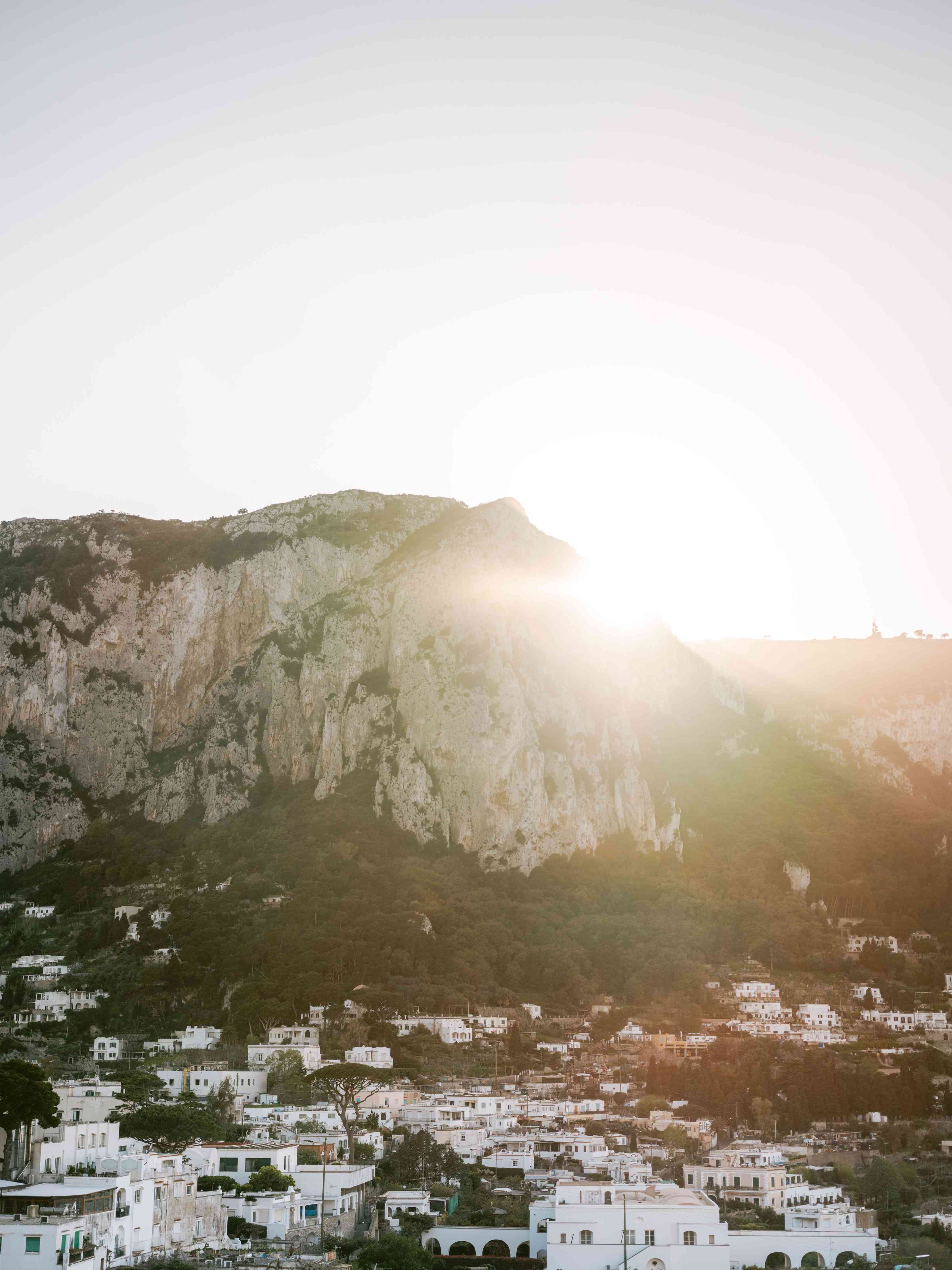 Badewannen-Rückwand-Capri Morgendämmerung Weiß