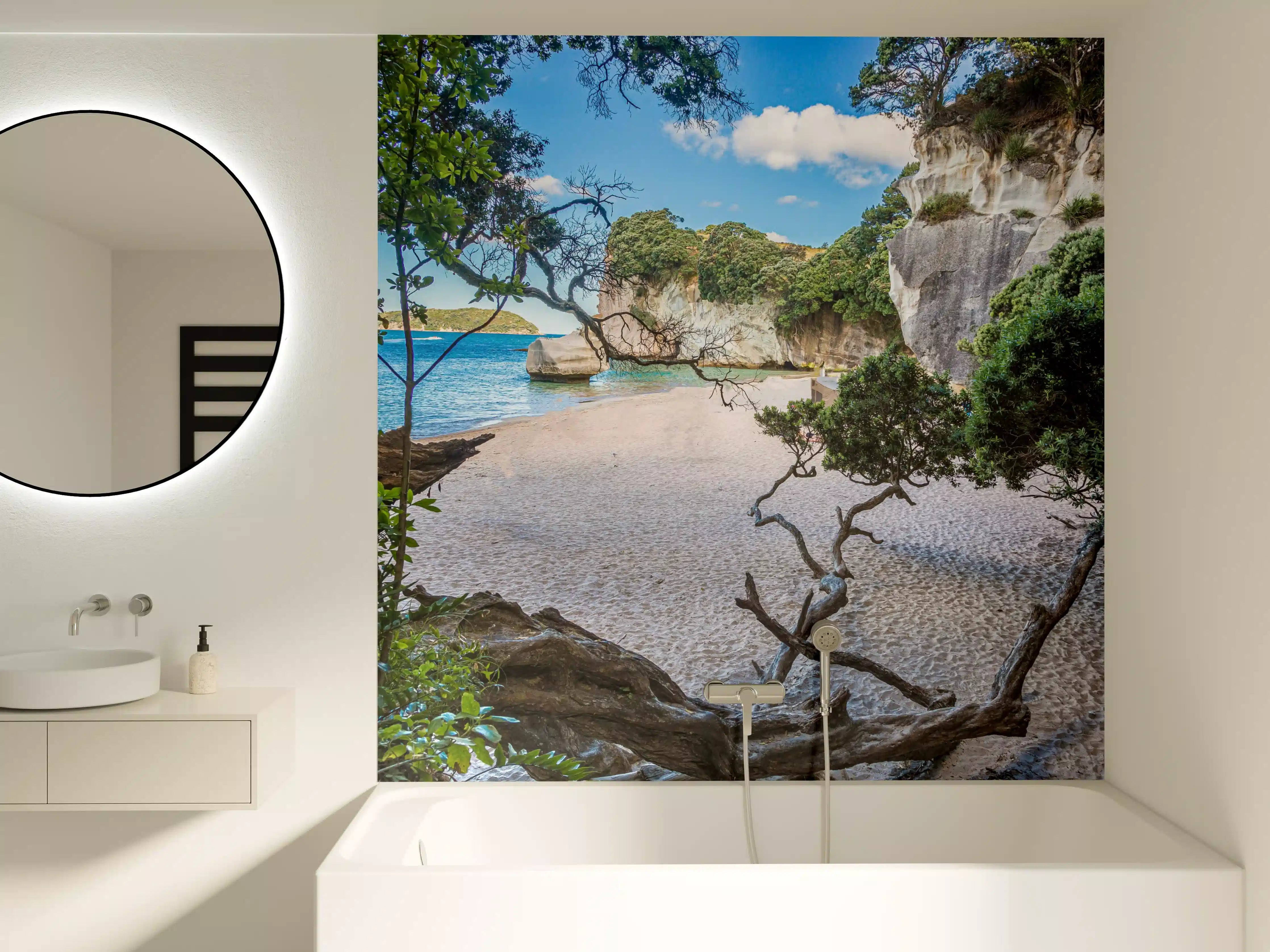 Badewannen-Rückwand - Cathedral Cove Paradiesstrand