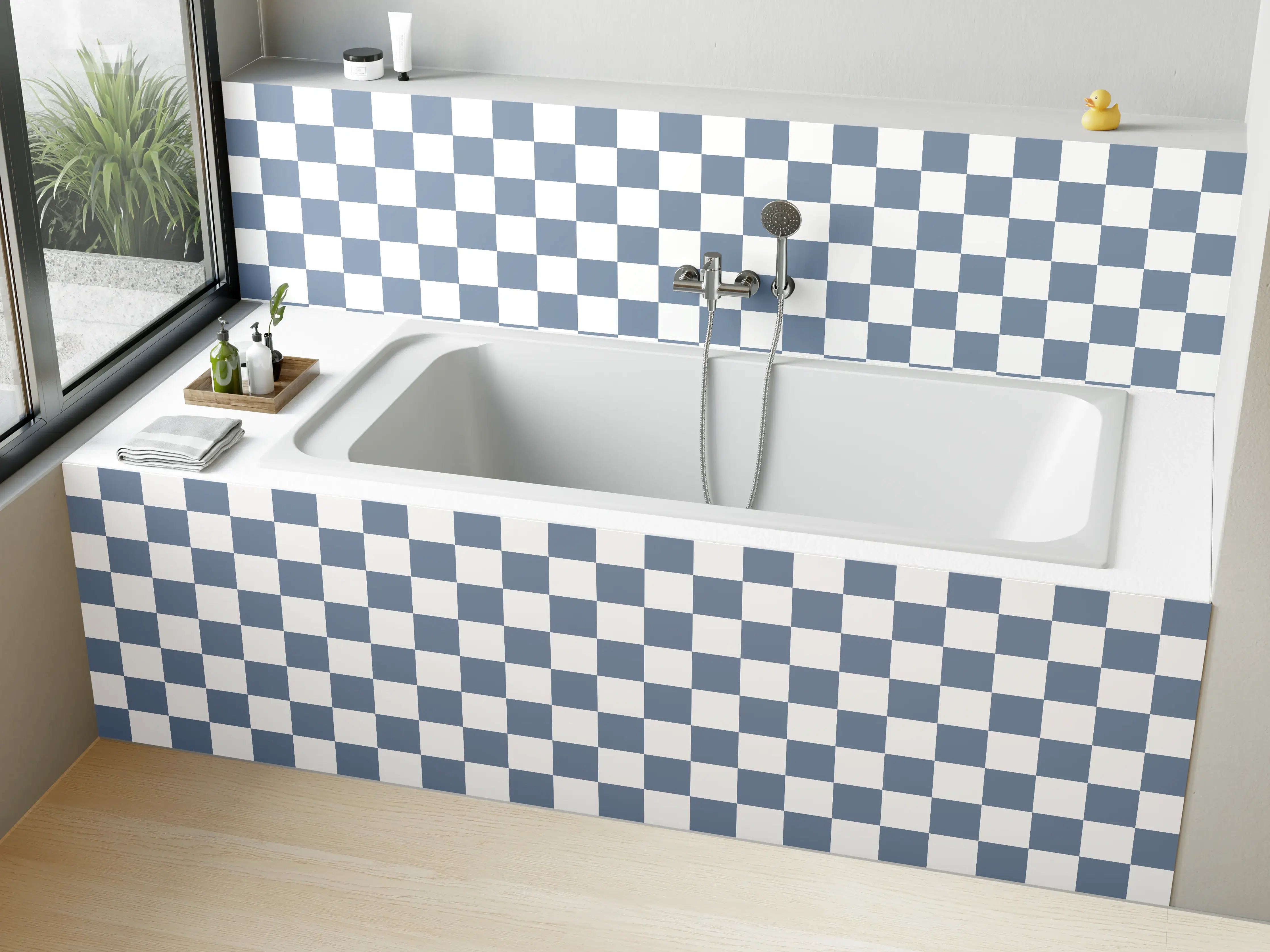 Badewannen-Rückwand - Checkered Pattern in Blau und Weiß