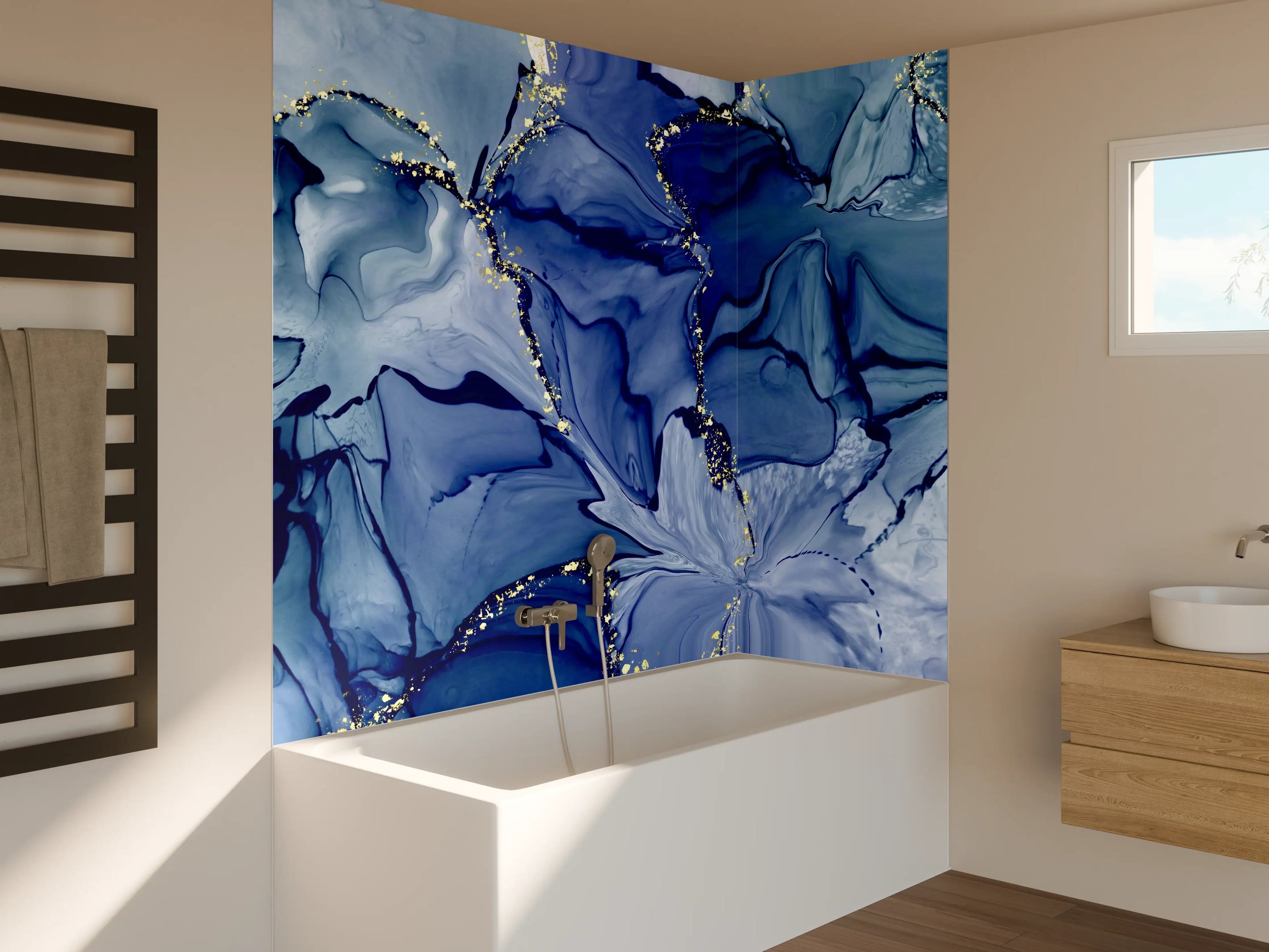 Badewannen-Rückwand - Dunkelblaue Tinte mit Goldelementen