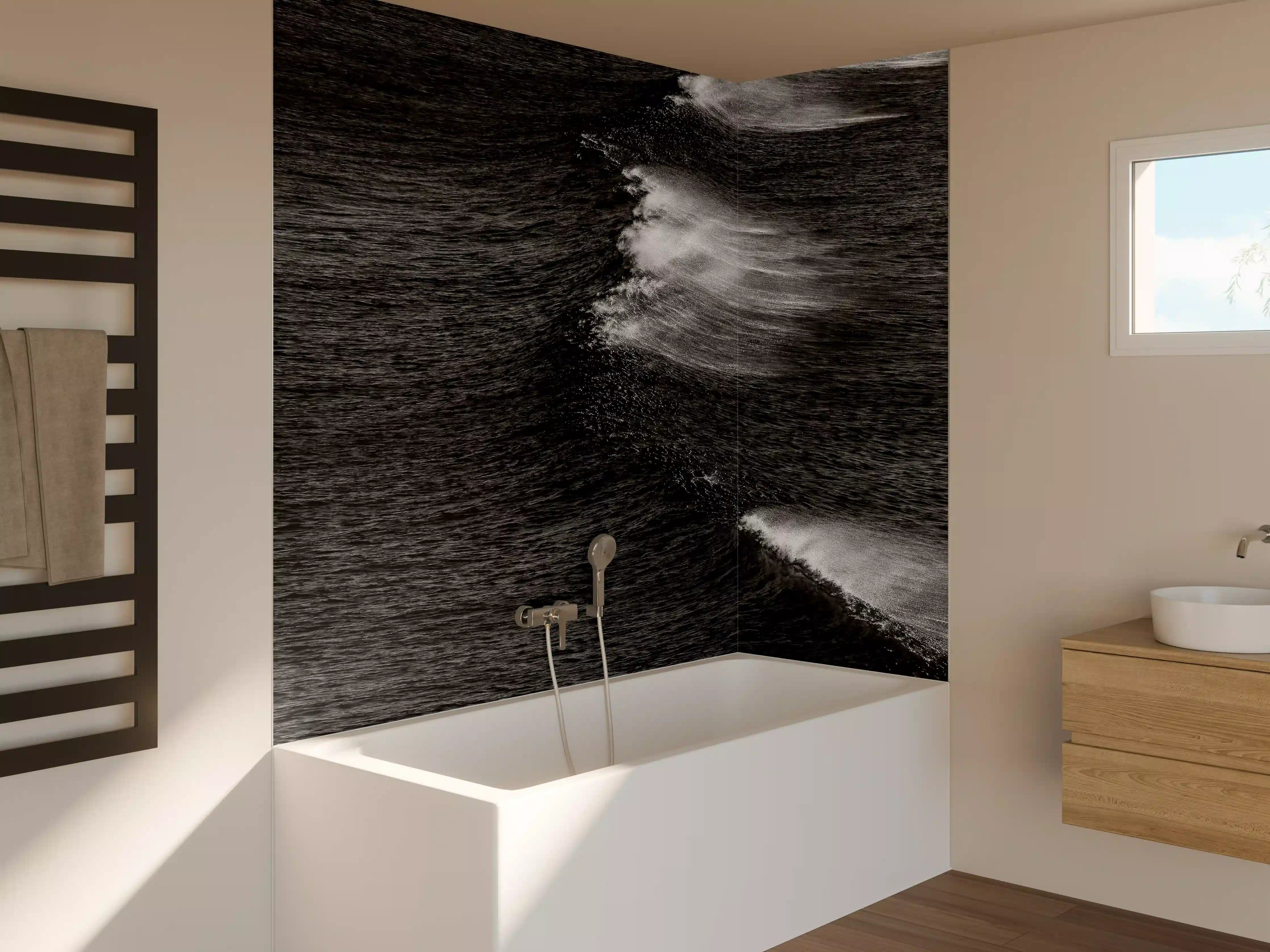 Badewannen-Rückwand - Dynamische Meerwellen Monochrom