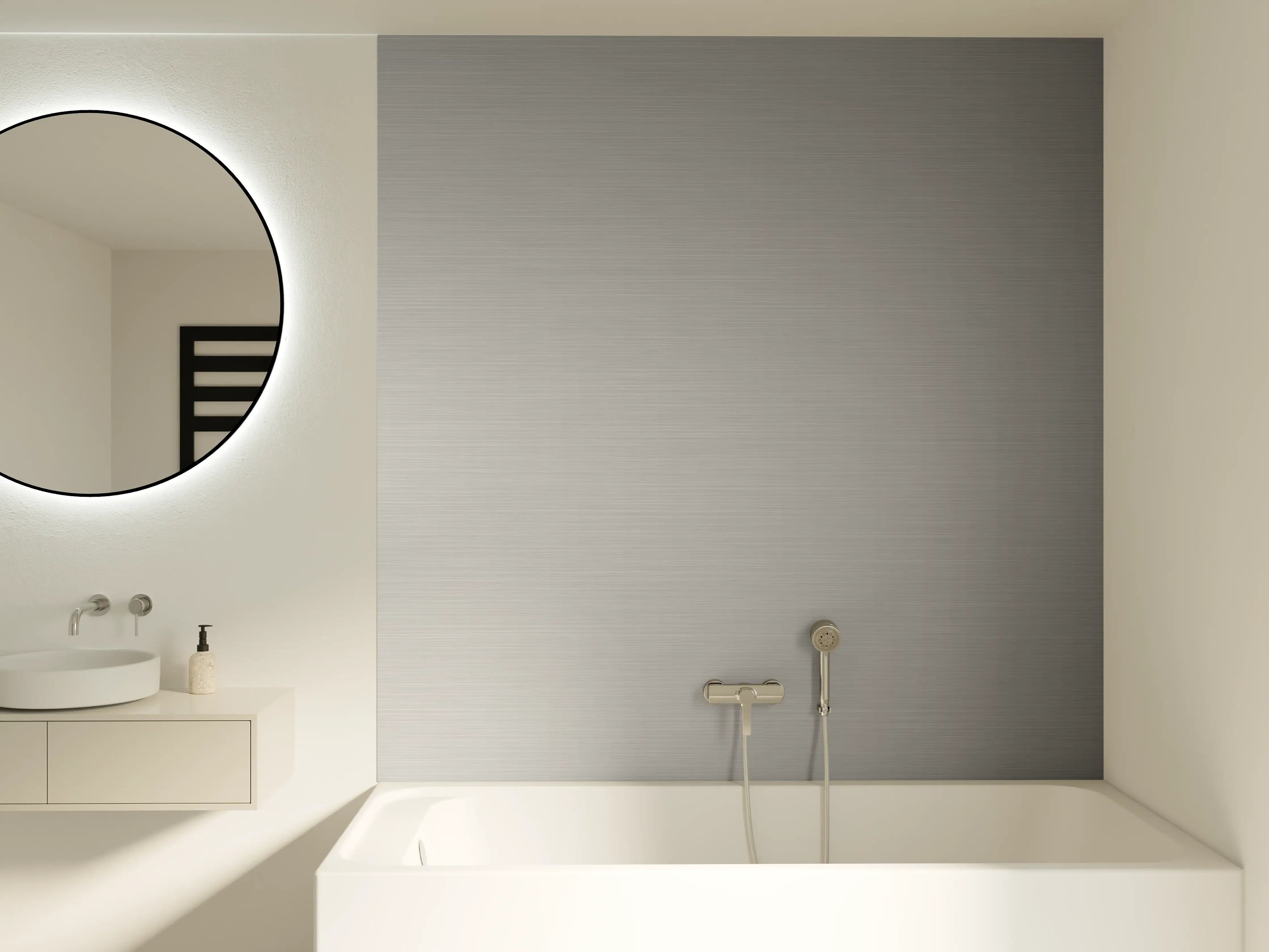 Badewannen-Rückwand - Elegante Silber-Metalltextur