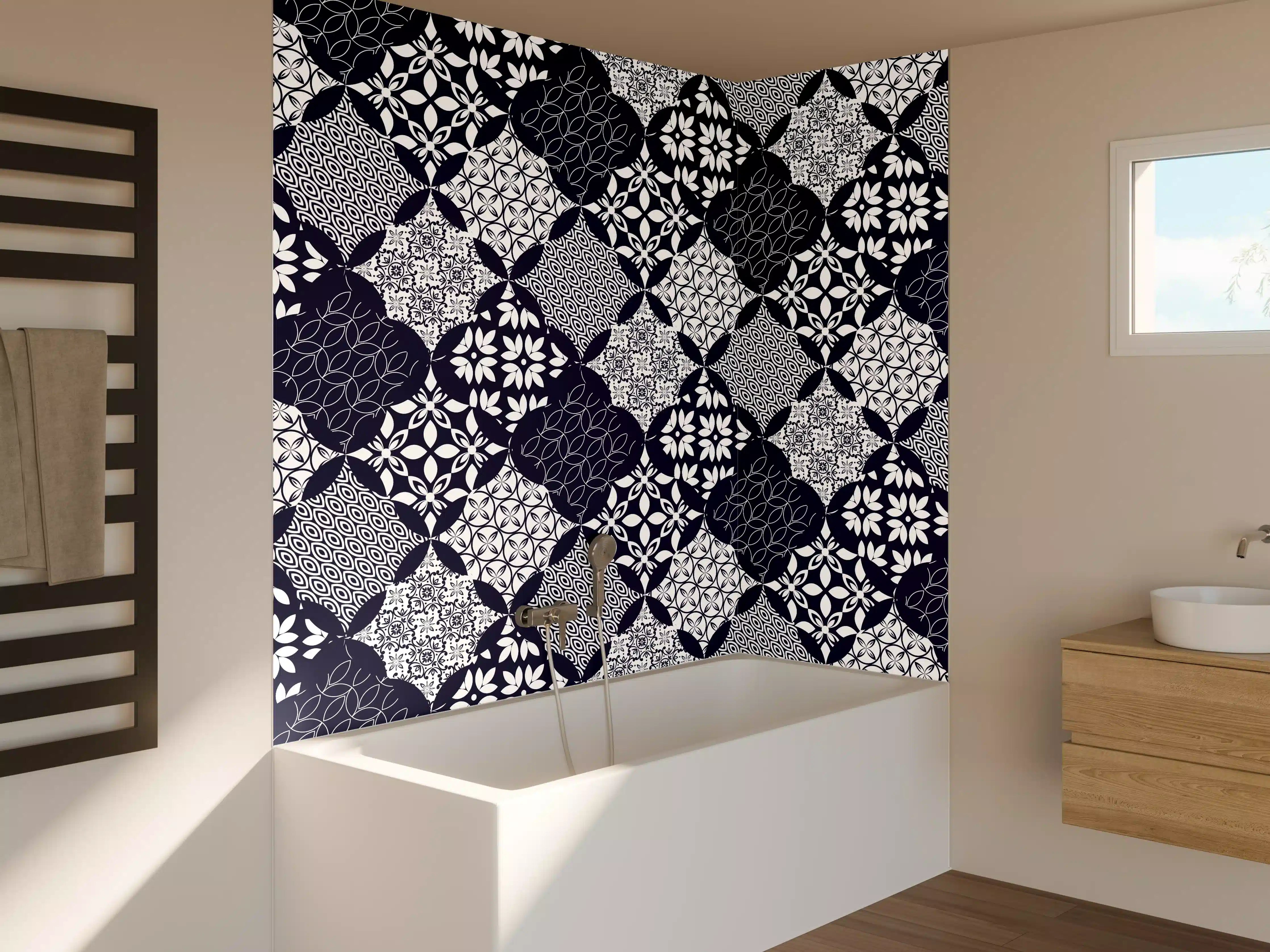 Badewannen-Rückwand - Elegantes Blau-Weiß-Grau Muster