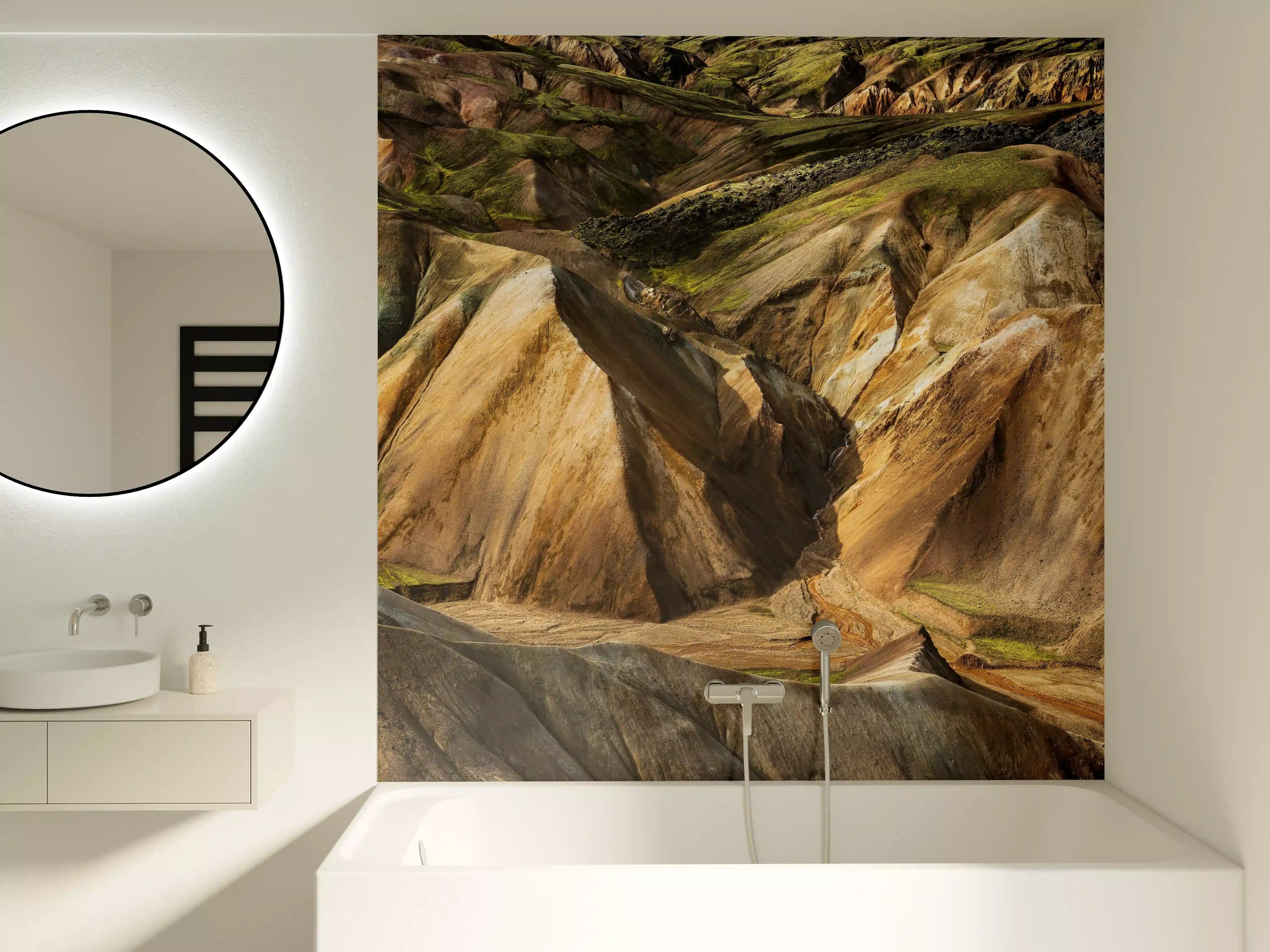 Badewannen-Rückwand - Farbenpracht Landmannalaugar