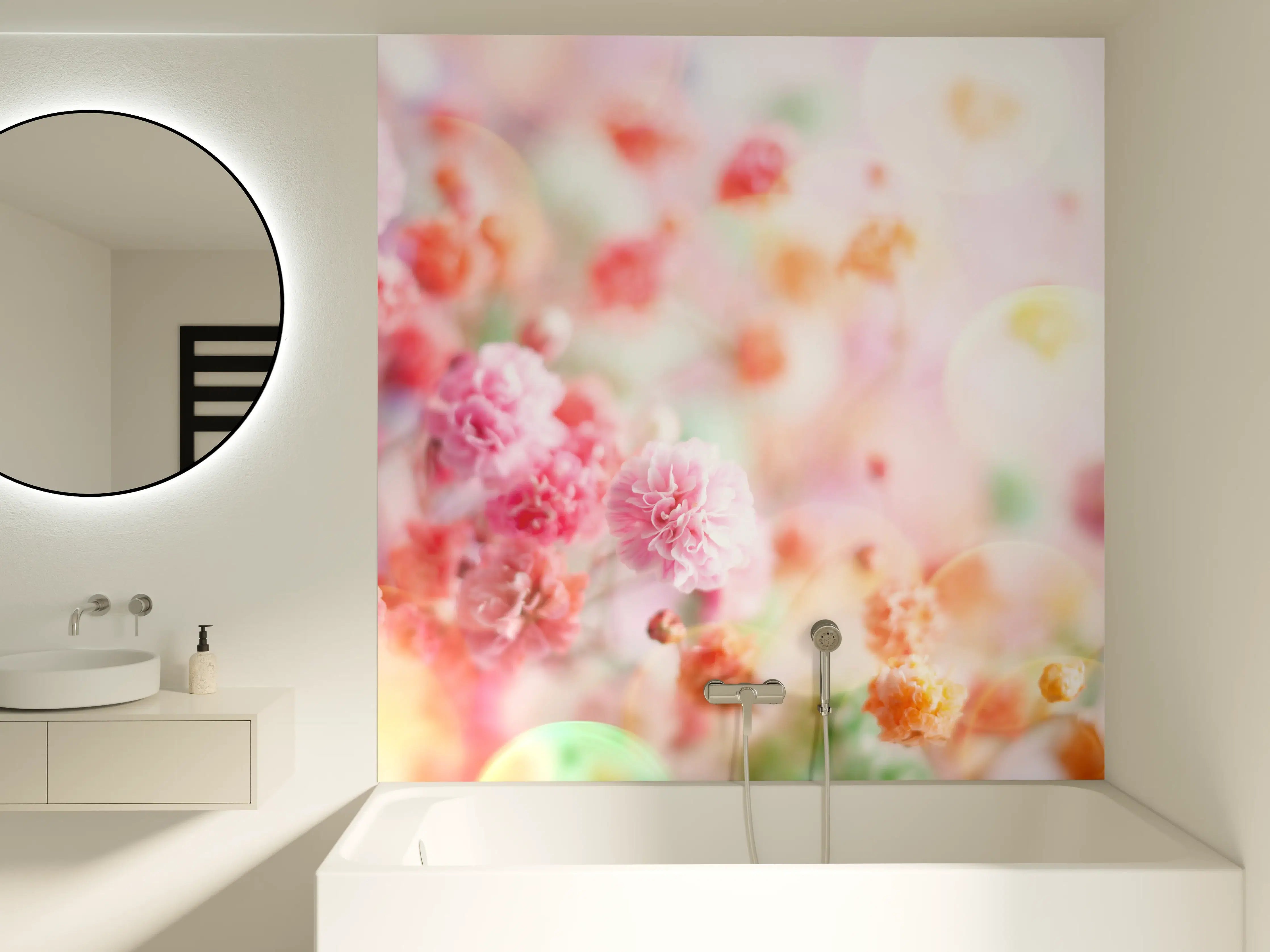 Badewannen-Rückwand - Frische rosa Frühlingsblumen