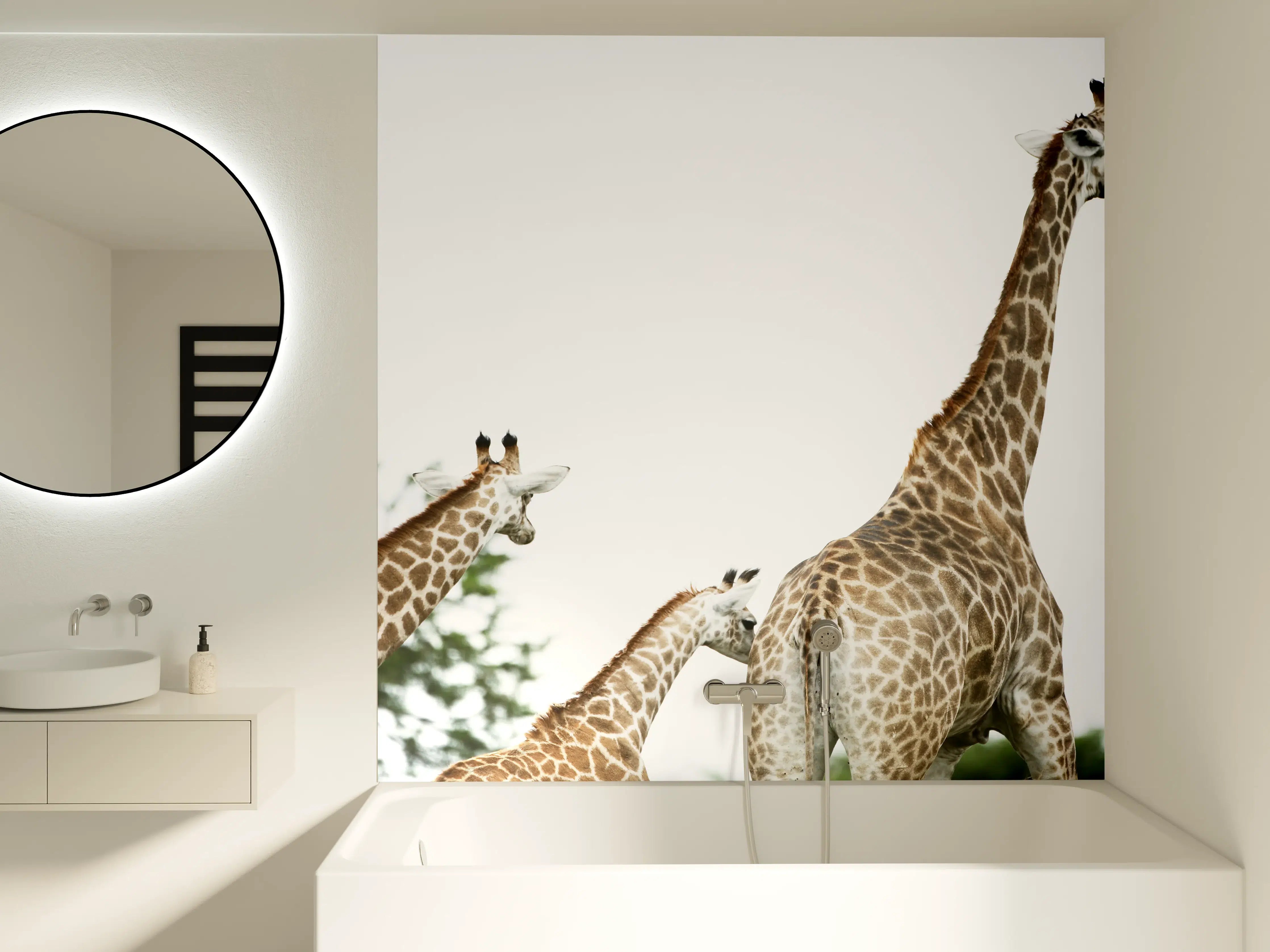 Badewannen-Rückwand - Giraffen Familie - hell