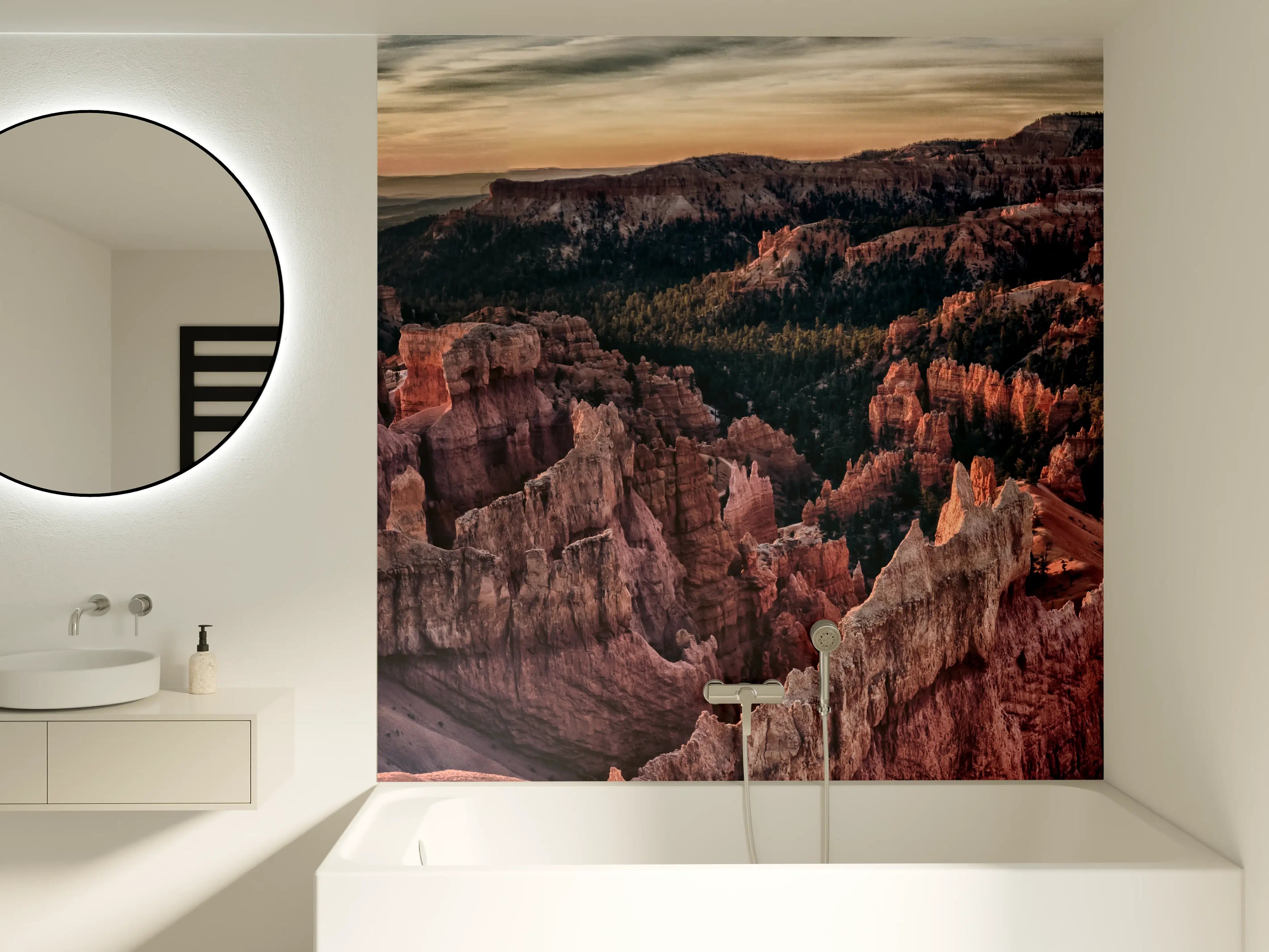 Badewannen-Rückwand - Graue Canyon-Reflexionen bei Dämmerlicht