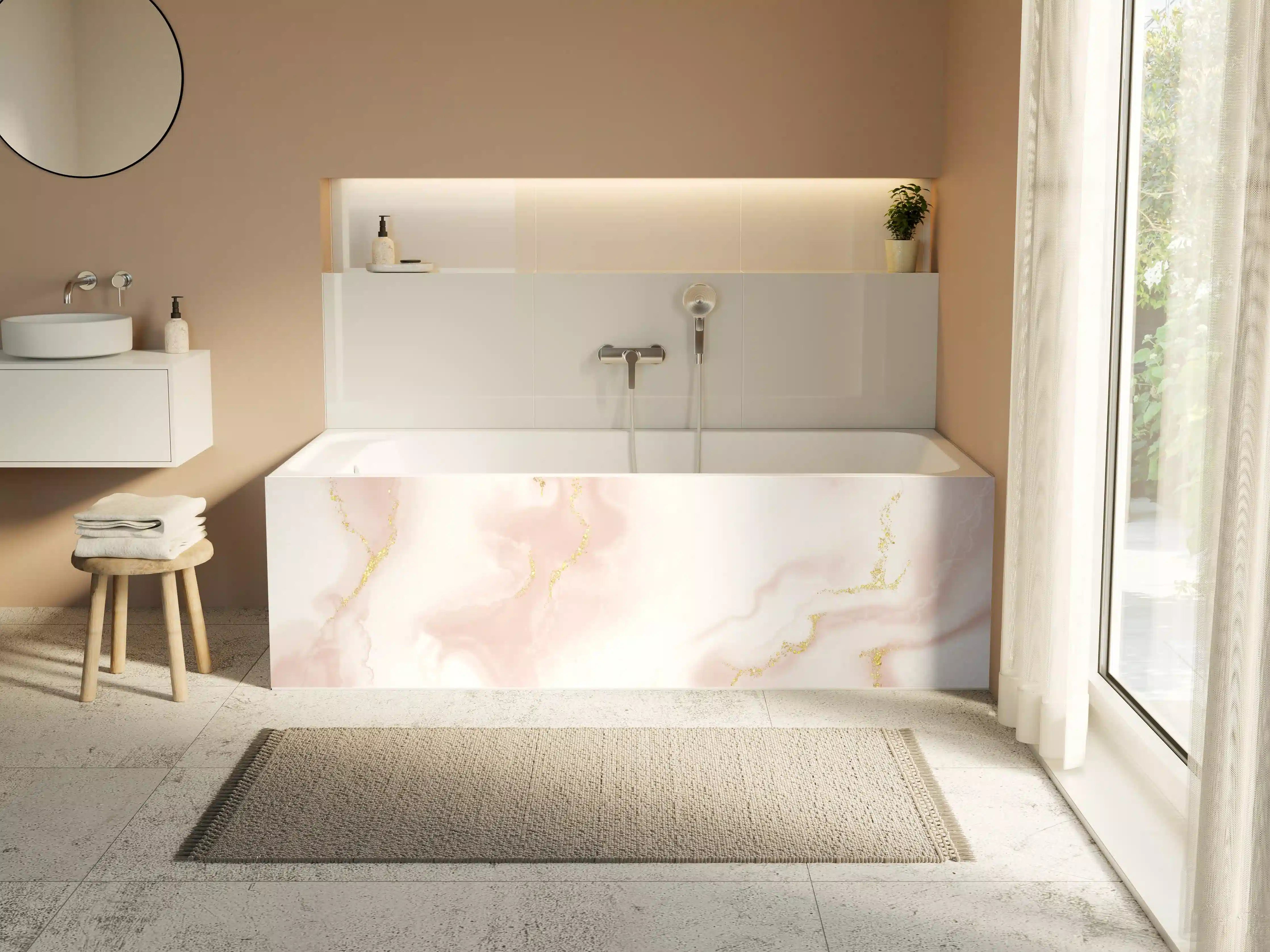 Badewannen-Rückwand - Graue Marmor-Goldakzente