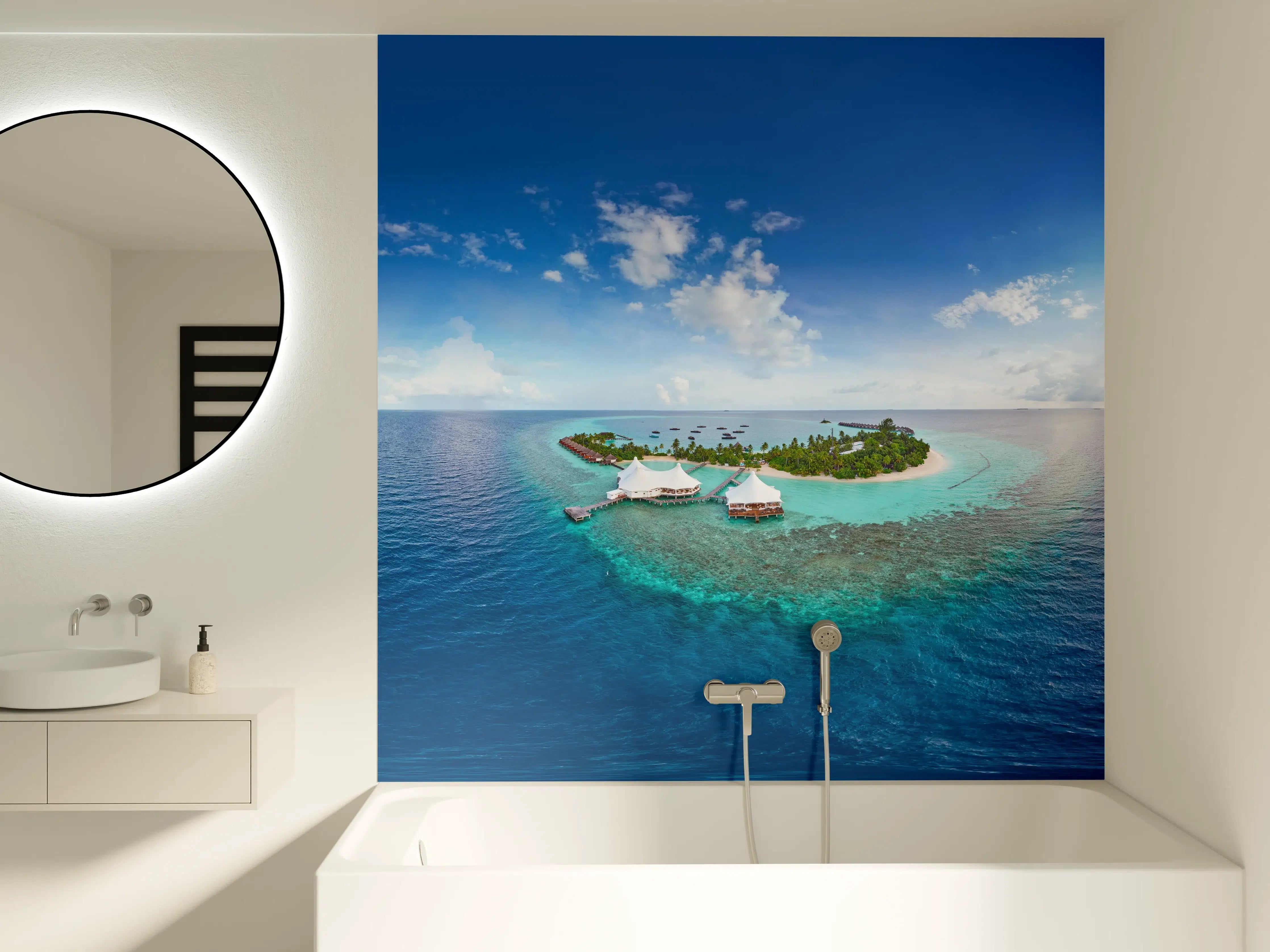 Badewannen-Rückwand - Graue Träume auf weißen Inseln