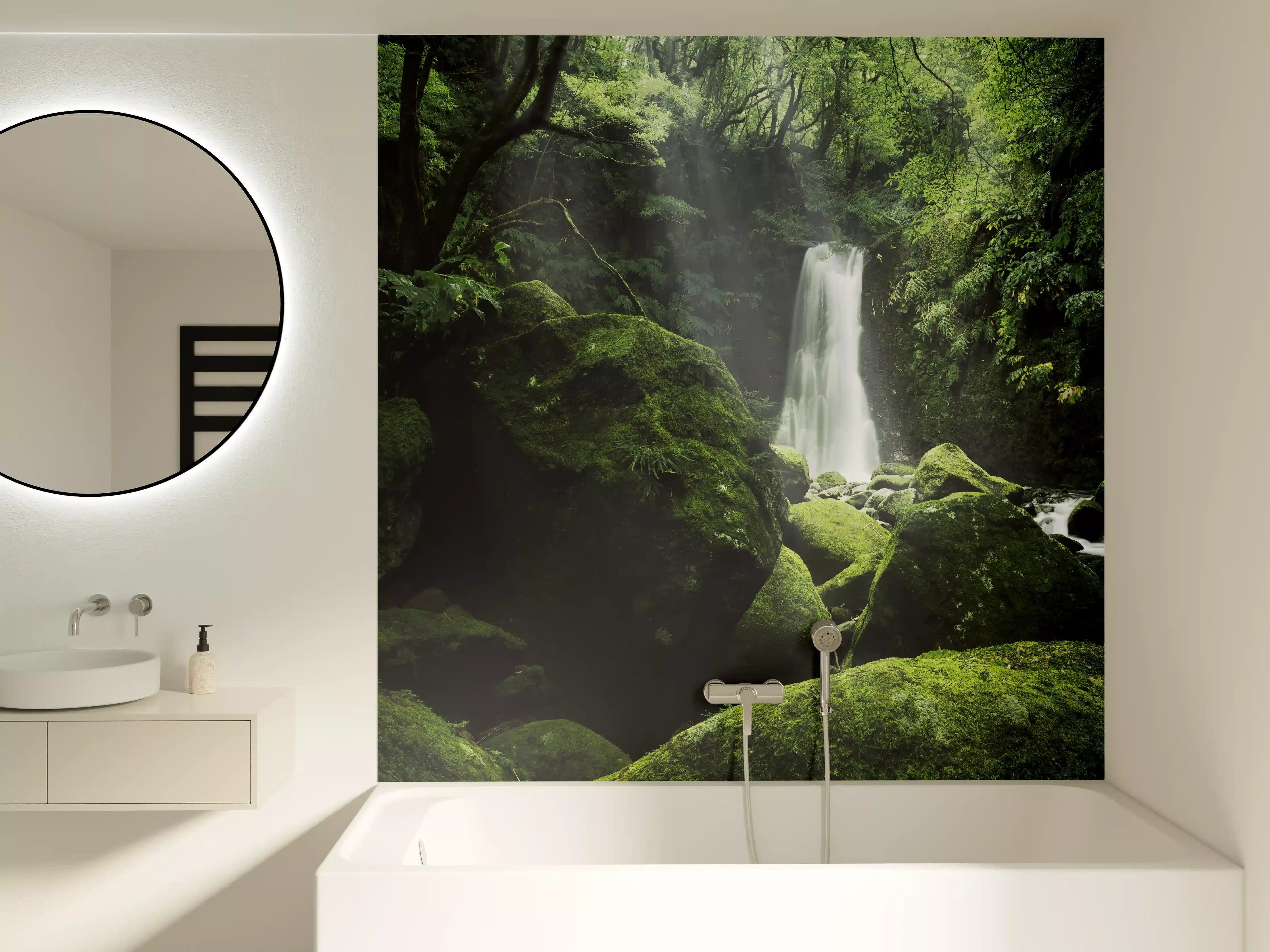 Badewannen-Rückwand - Grüner Mystik-Wasserfall
