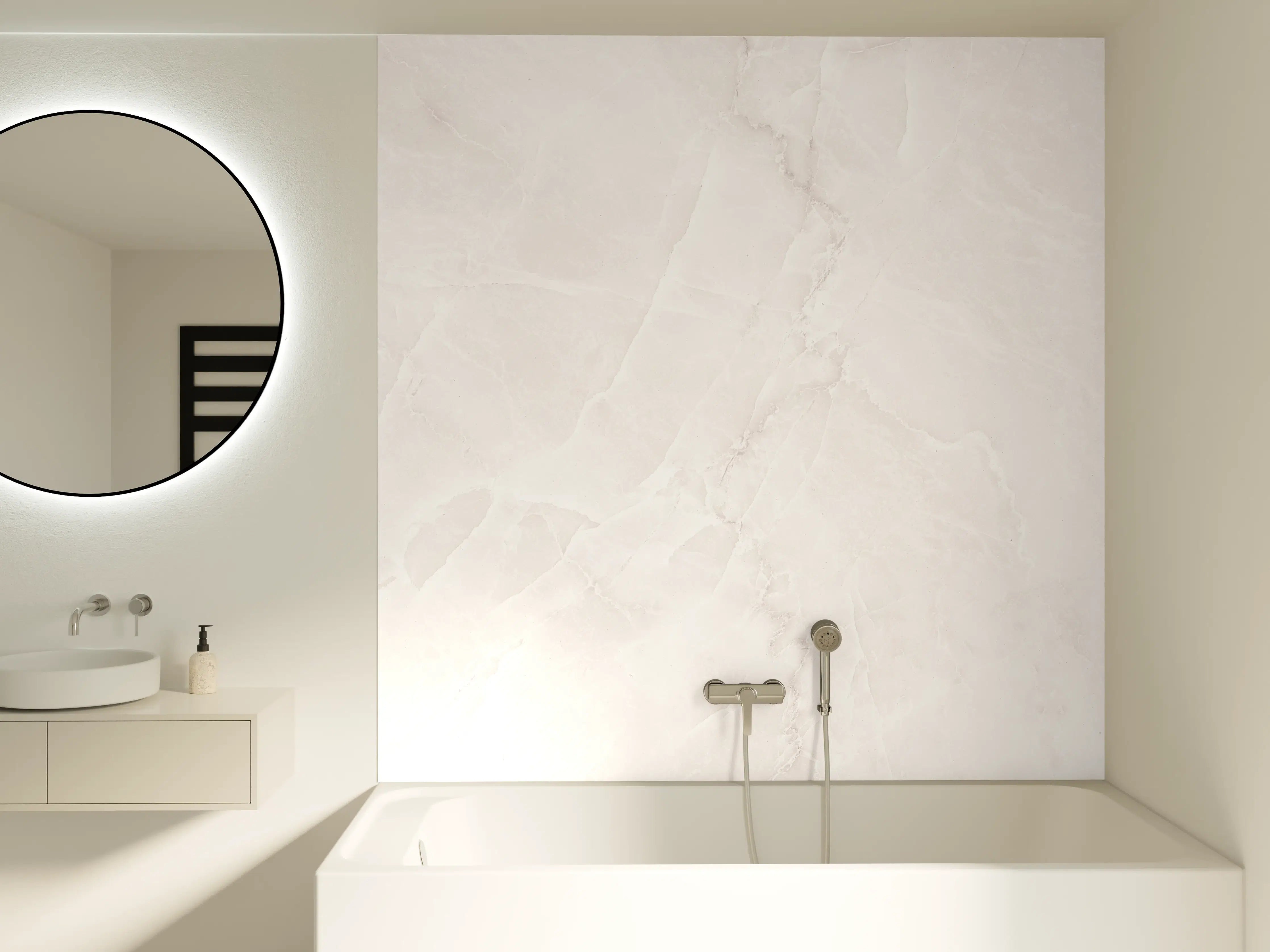 Badewannen-Rückwand - Helle Marmoroptik mit feinen Narben