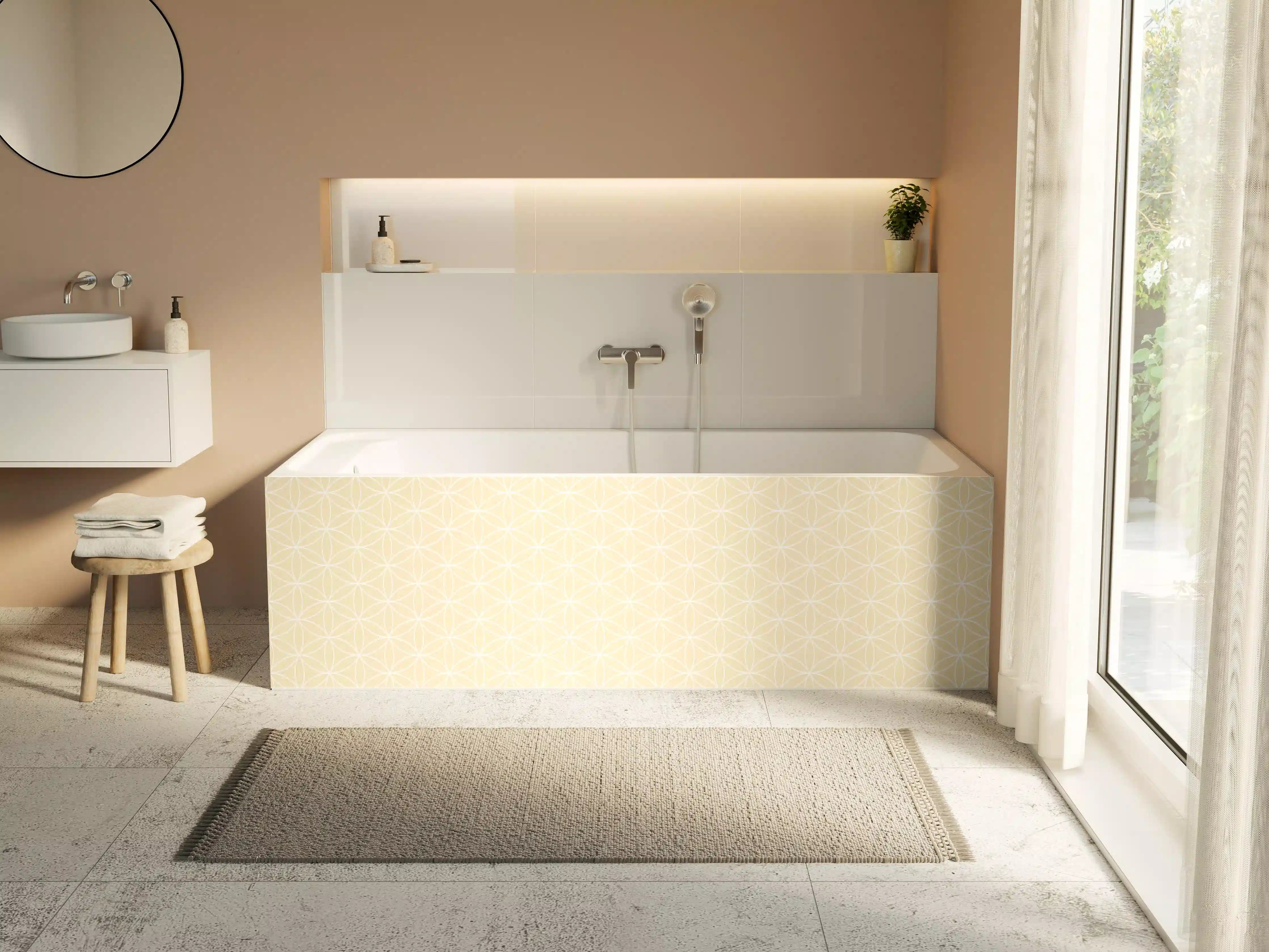 Badewannen-Rückwand - Helle Vintage-Musterwand