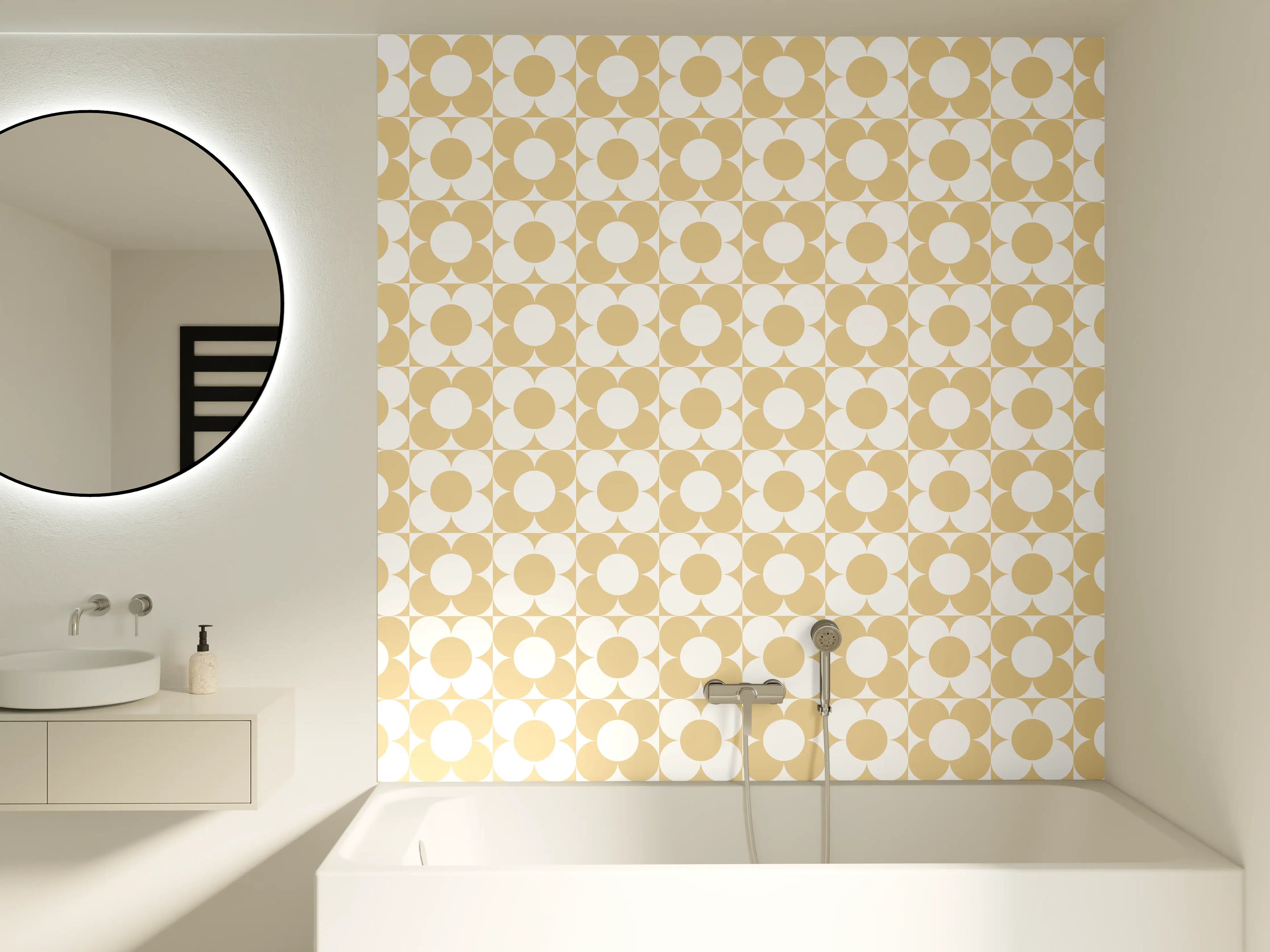 Badewannen-Rückwand - Helle geometrische Muster in Beigetönen