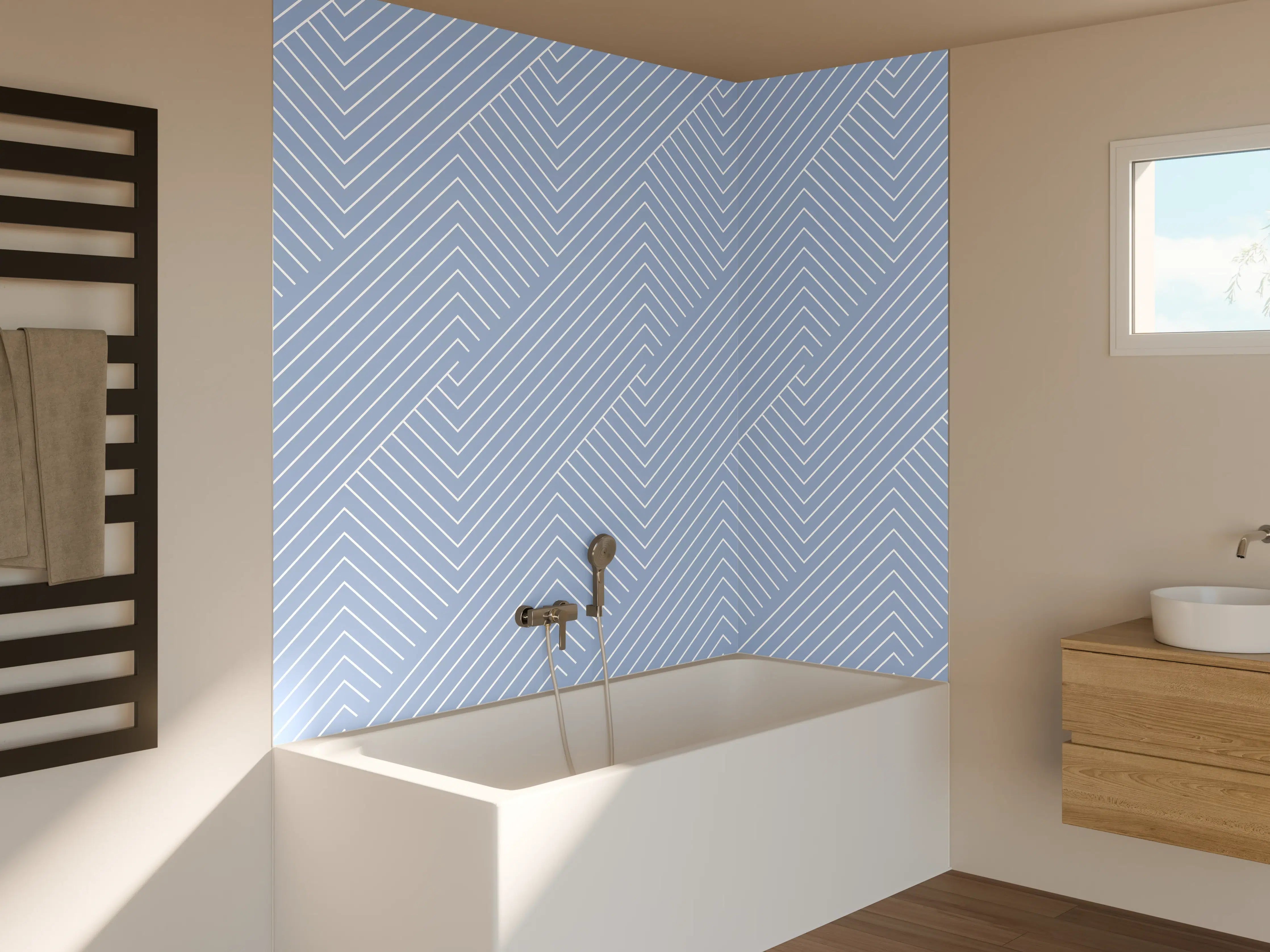 Badewannen-Rückwand - Helle, geometrische Muster in Blau und Weiß