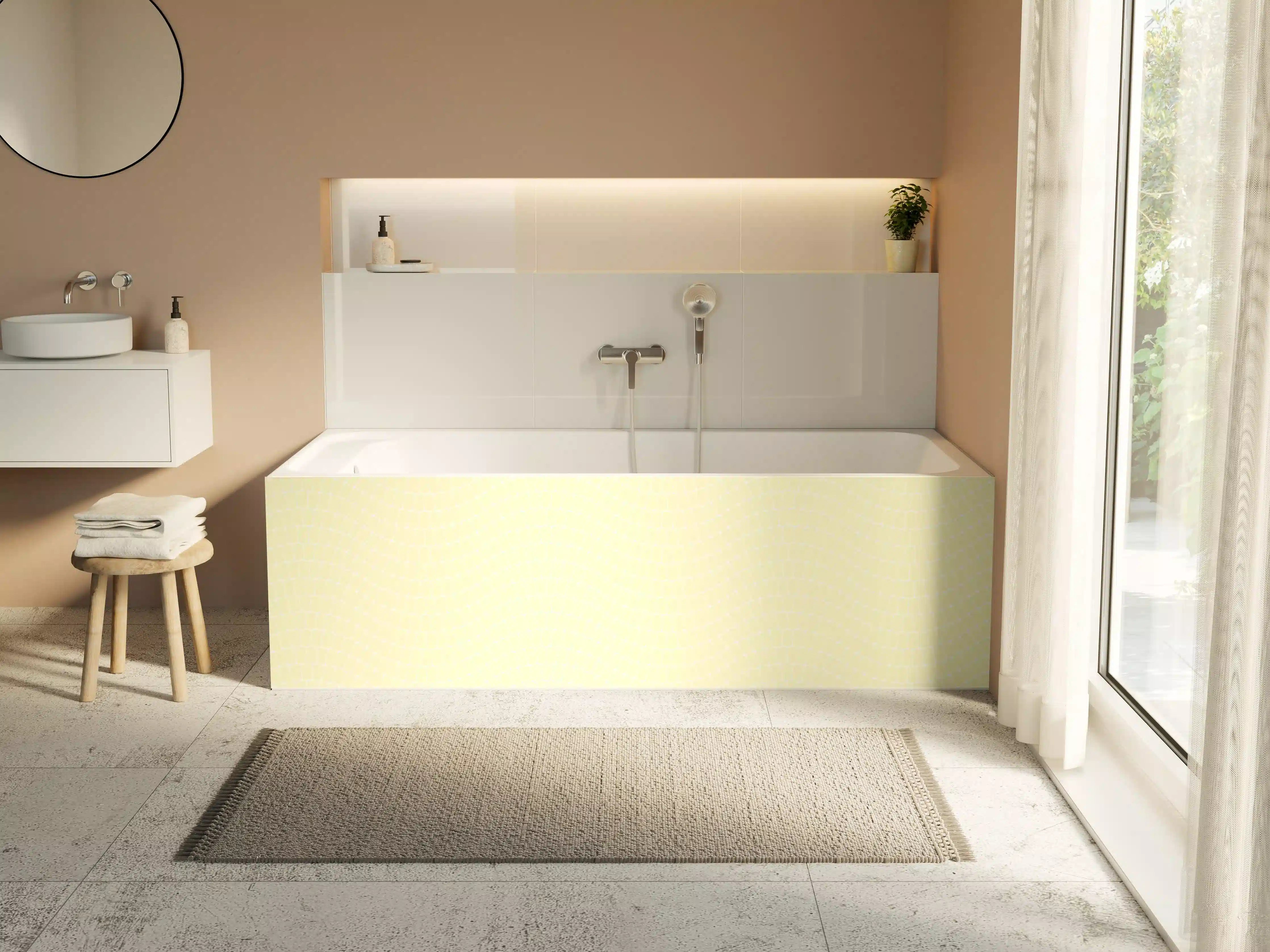 Badewannen-Rückwand - Helles, minimalistisches Muster in Cremefarben