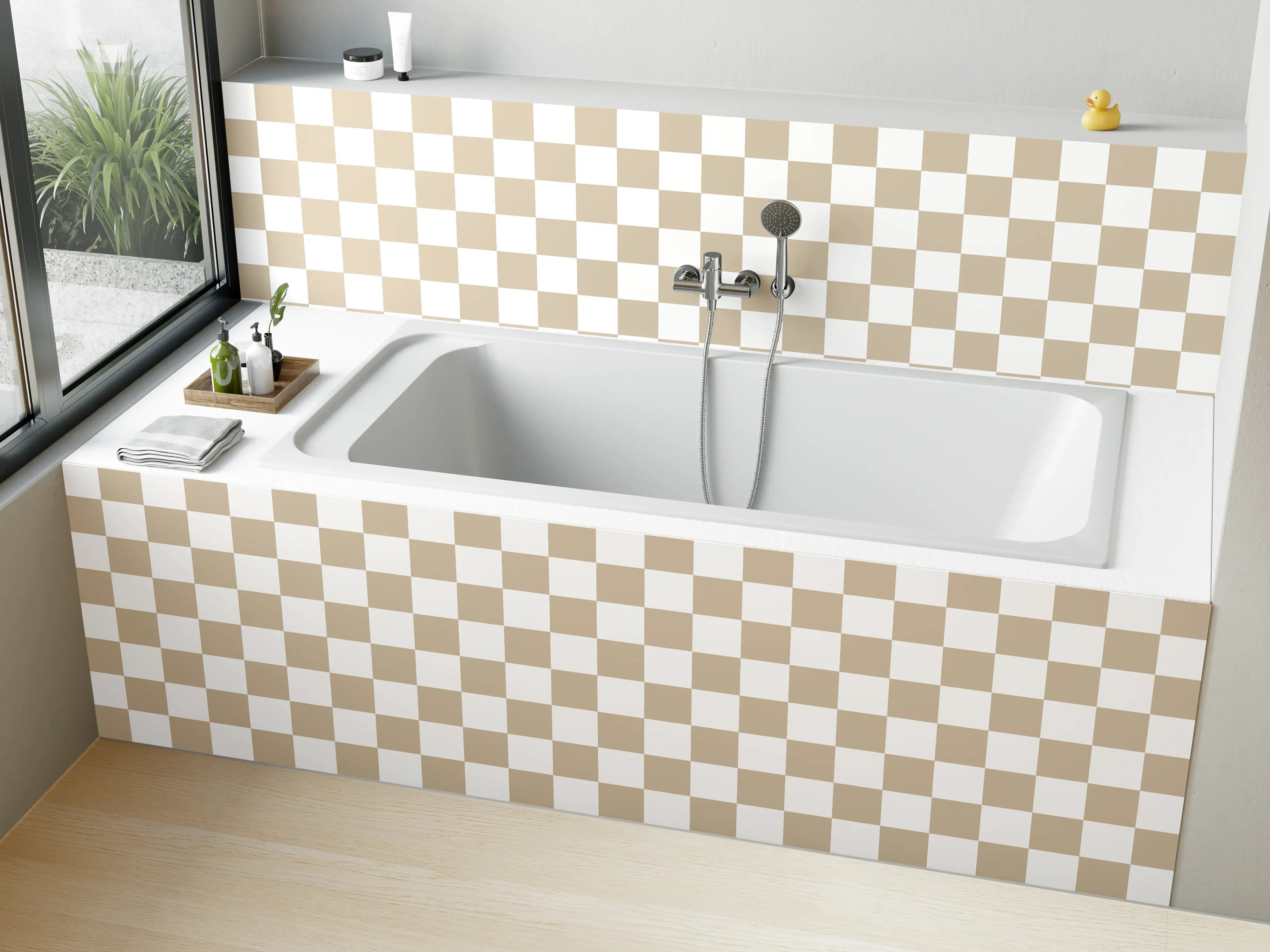 Badewannen-Rückwand - Helles, transparentes Wasser mit Sandstrand