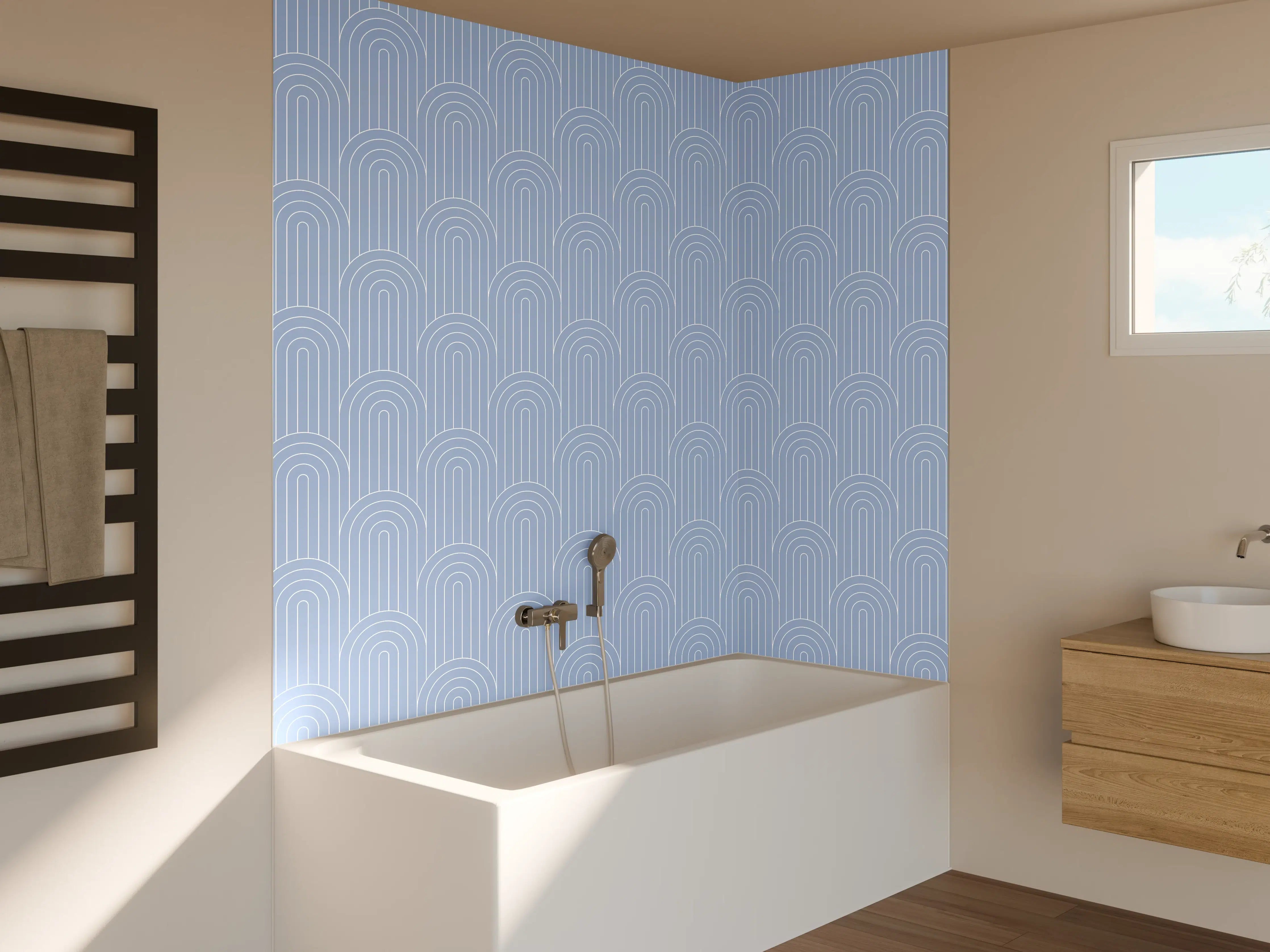 Badewannen-Rückwand - Himmel mit sanften Wolken und blauer Farbpalette
