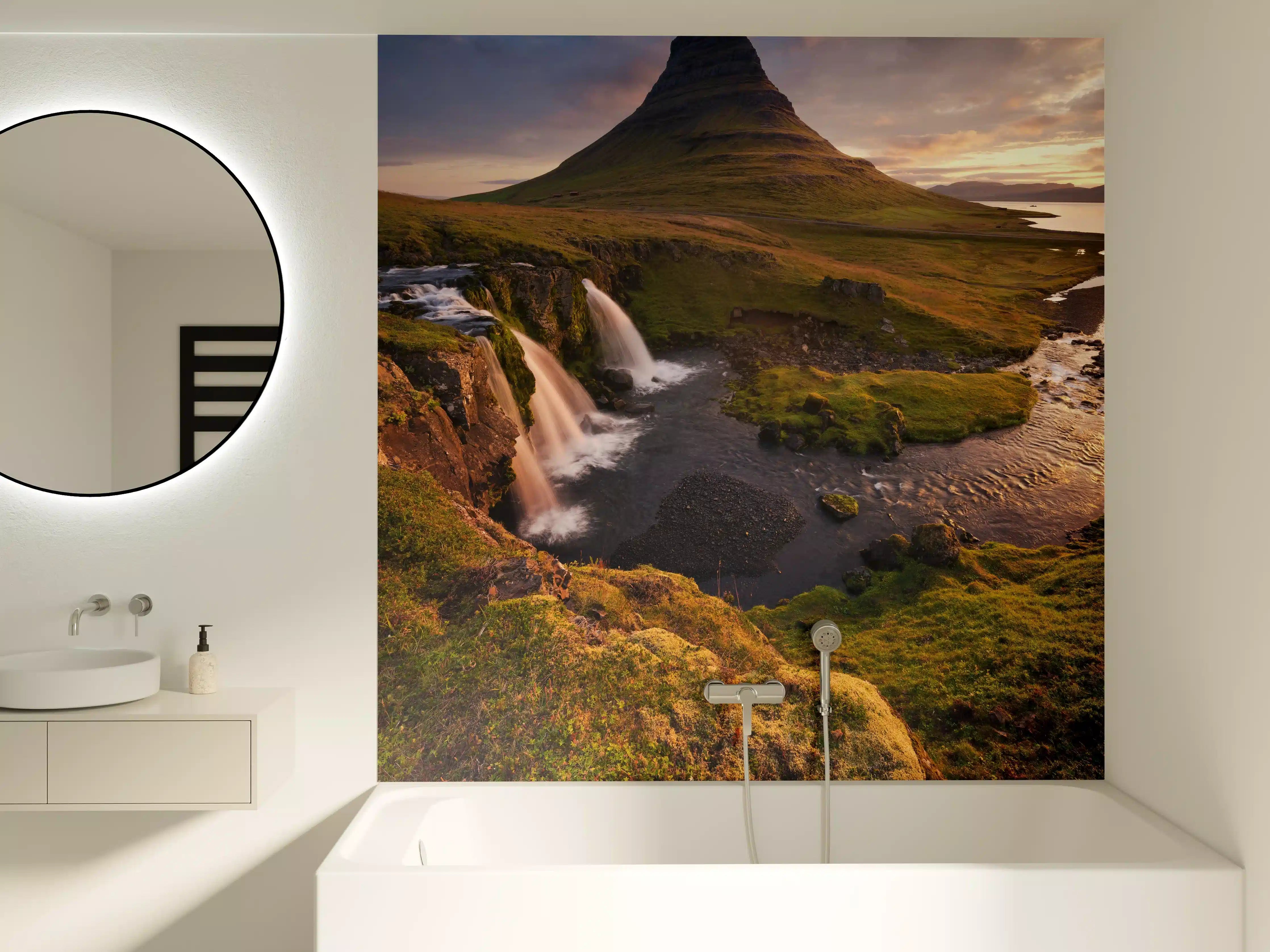 Badewannen-Rückwand - Island Wasserfall Morgenrot