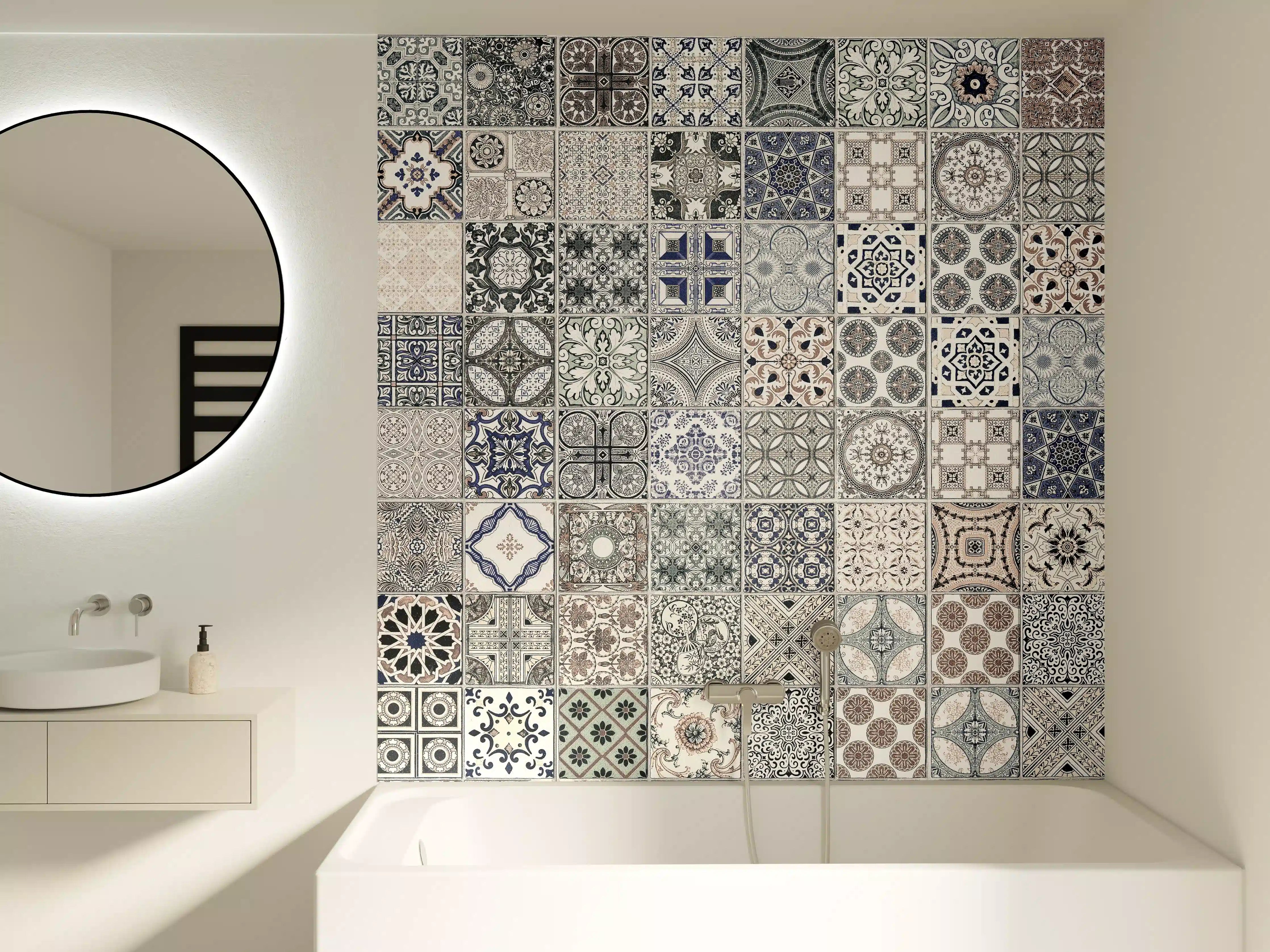Badewannen-Rückwand - Keramik-Patchwork im arabischen Stil