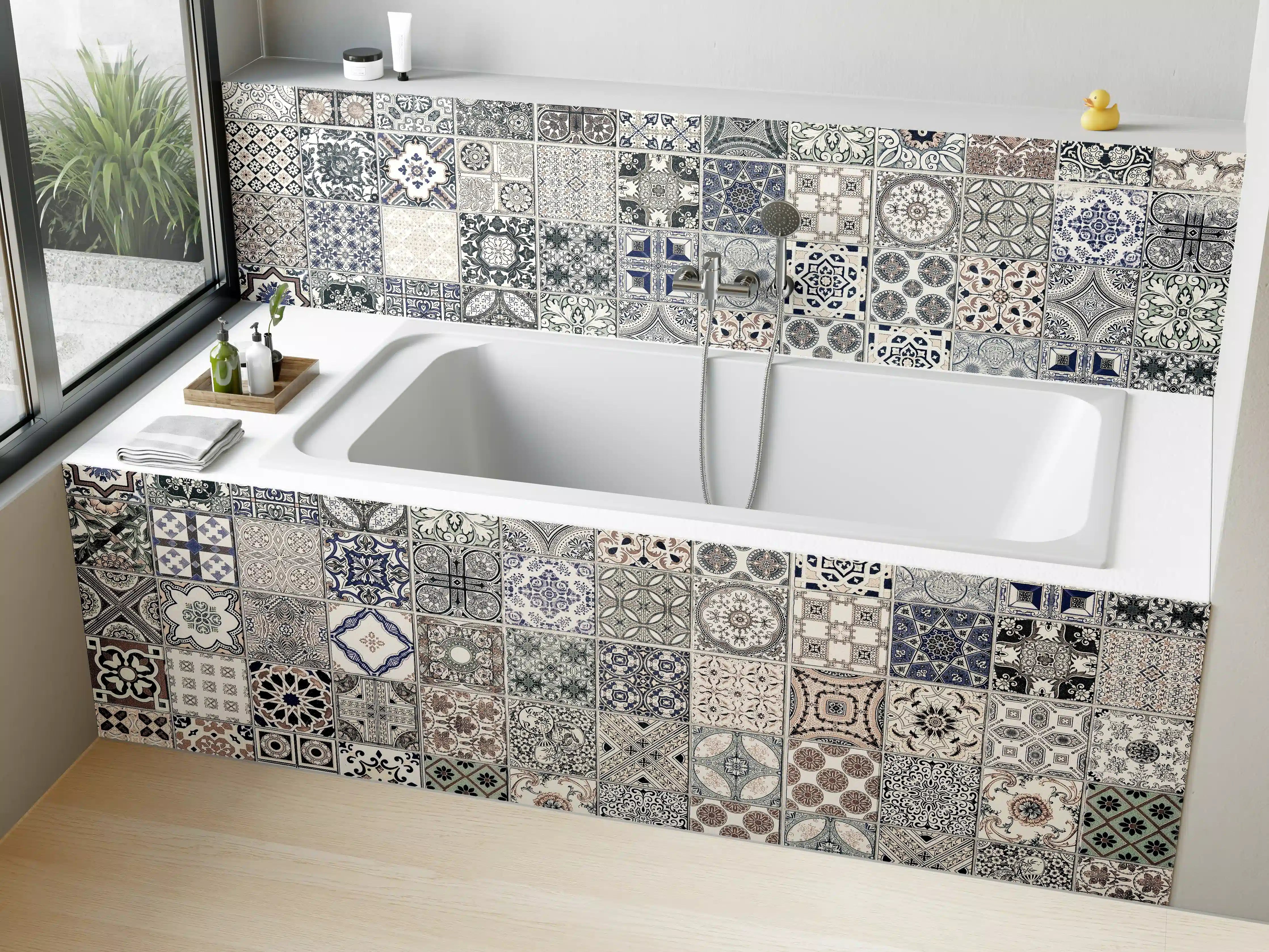 Badewannen-Rückwand - Keramik-Patchwork im arabischen Stil