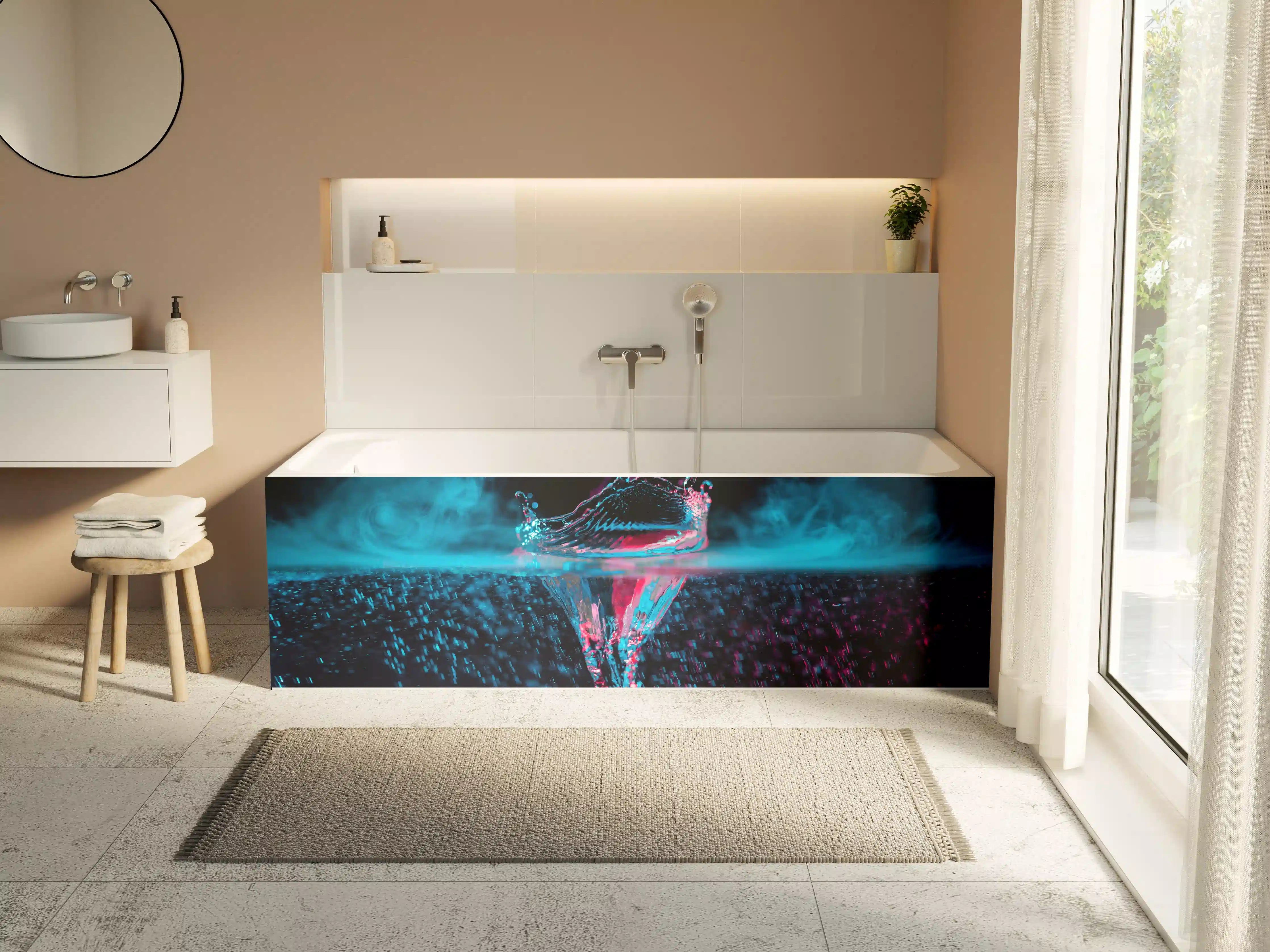 Badewannen-Rückwand - Krone Wasserspritzer mit blauem Rauch über Wasser