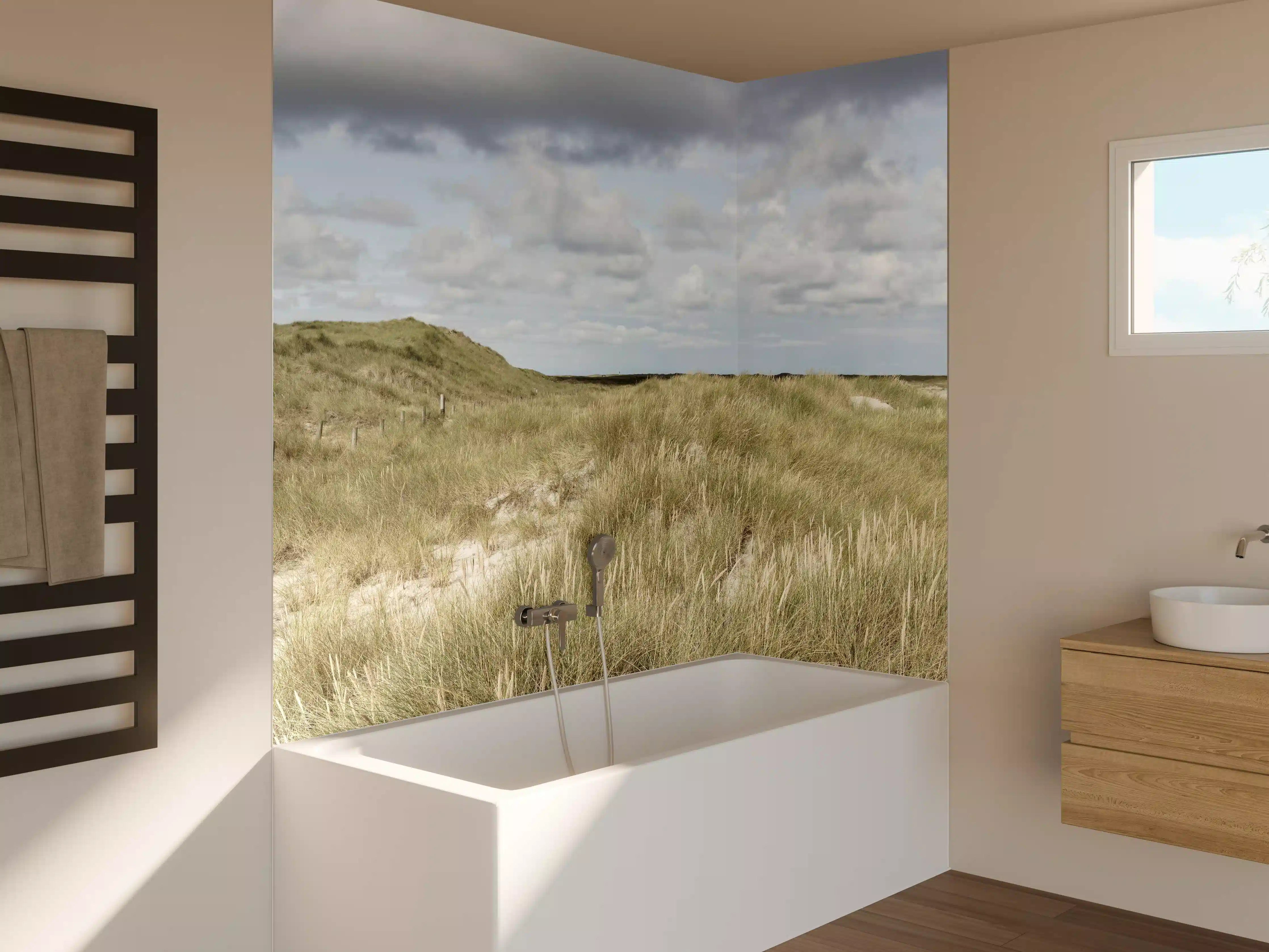 Badewannen-Rückwand - Leuchtturm in der Küstenlandschaft