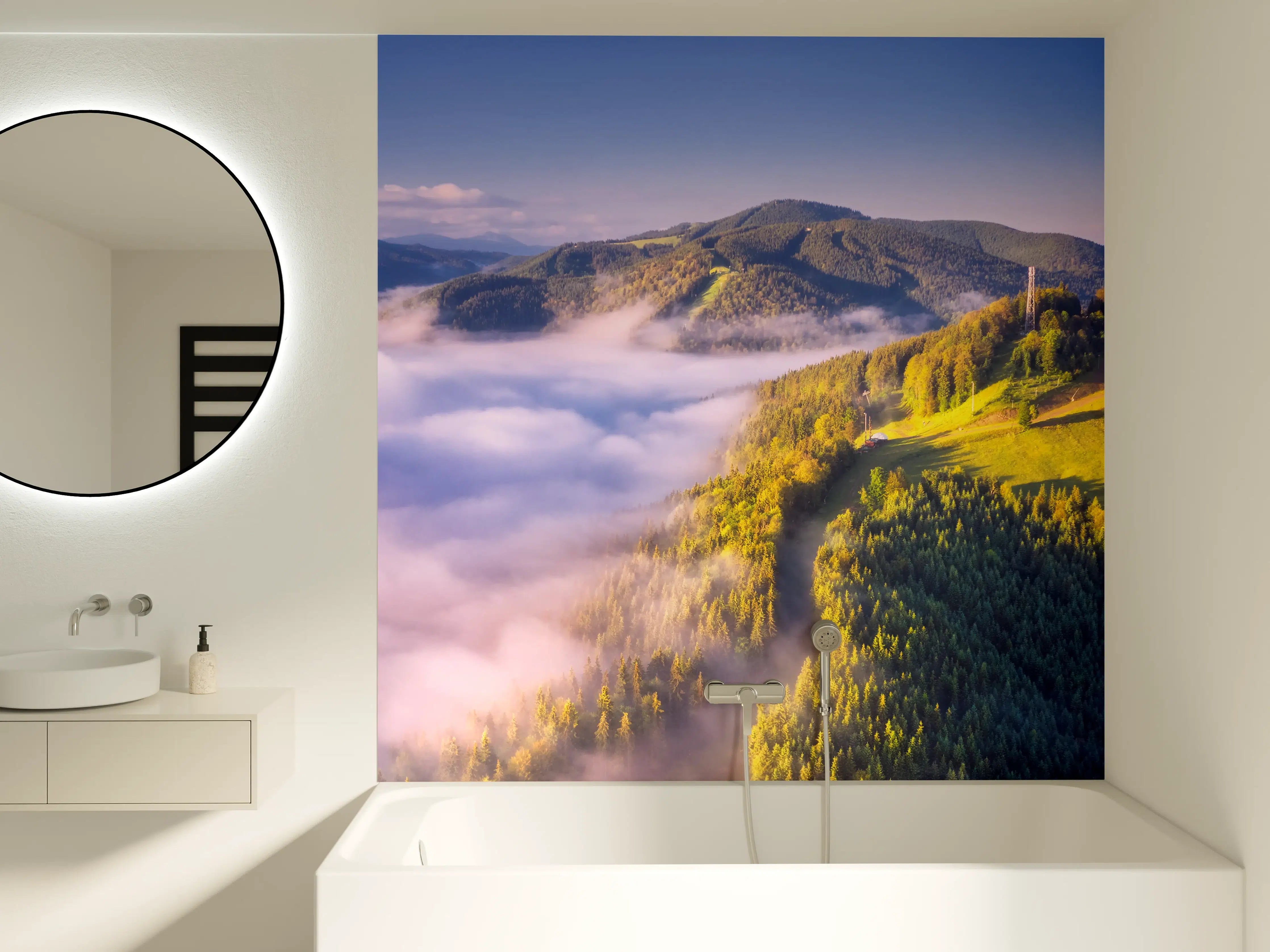 Badewannen-Rückwand - Majestätische Berglandschaft im Morgengrauen