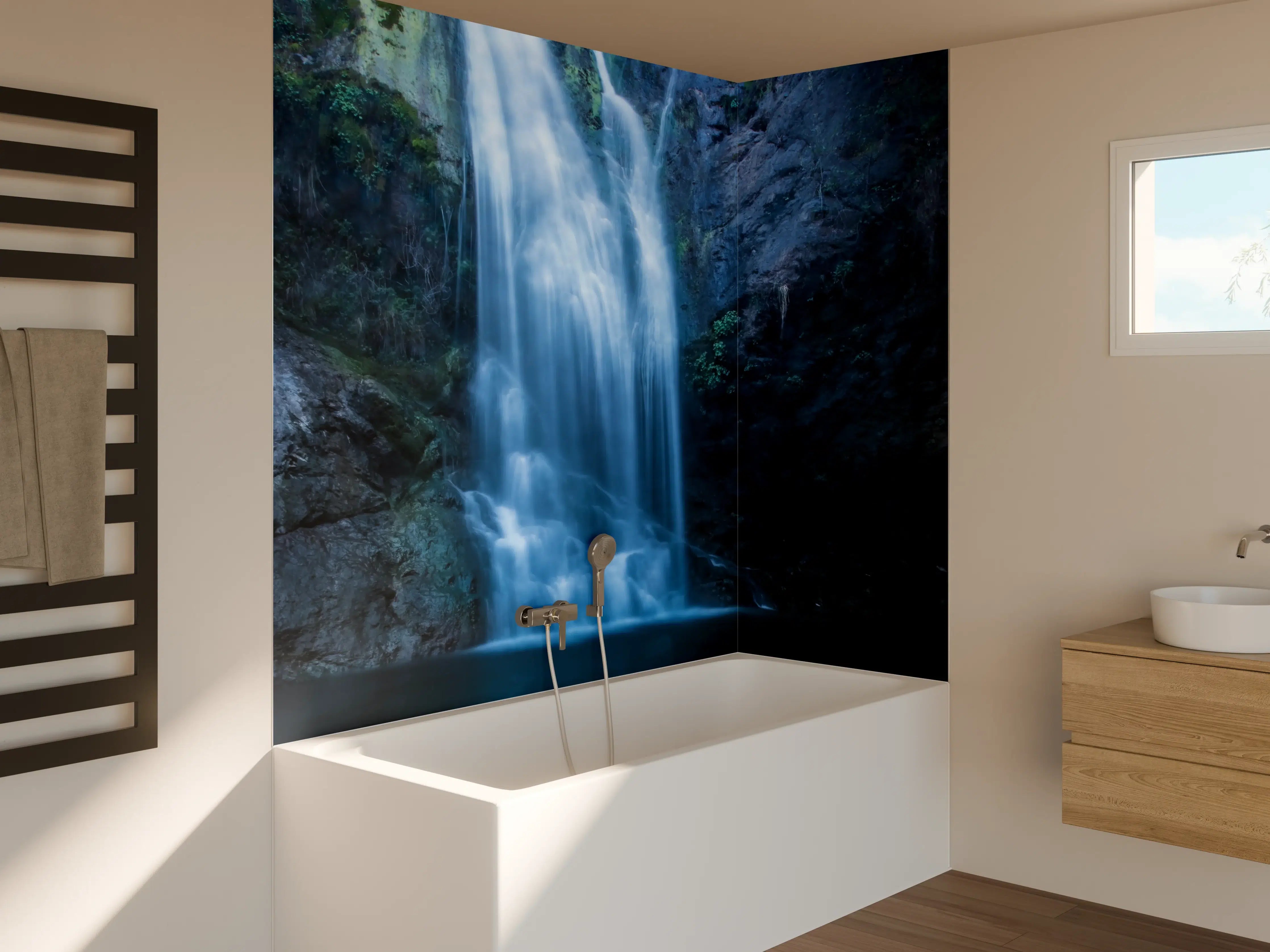 Badewannen-Rückwand - Majestätischer Wasserfall in Naturidyll