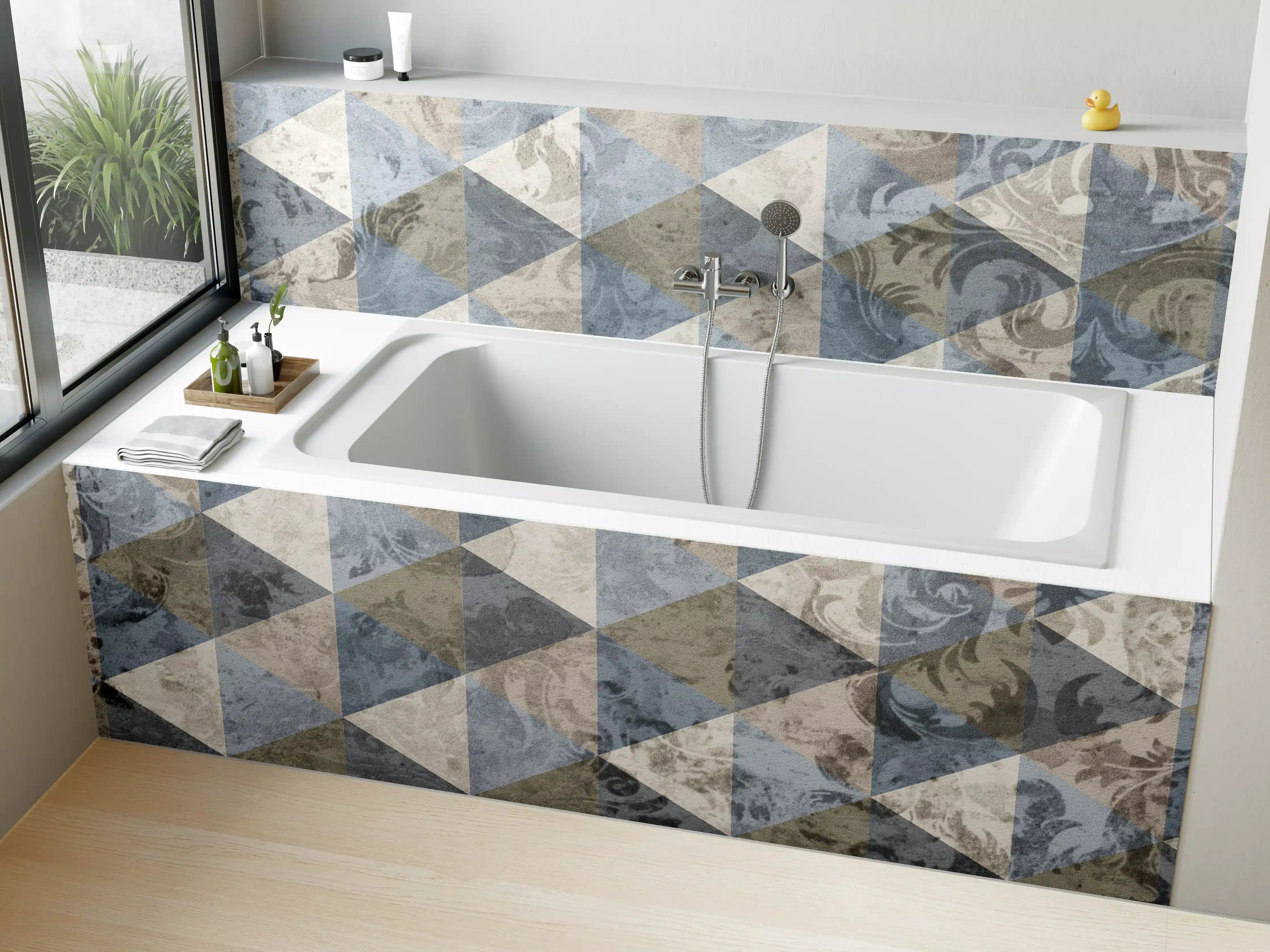 Badewannen-Rückwand - Moderne Marmor-Textur in Grau und Beige