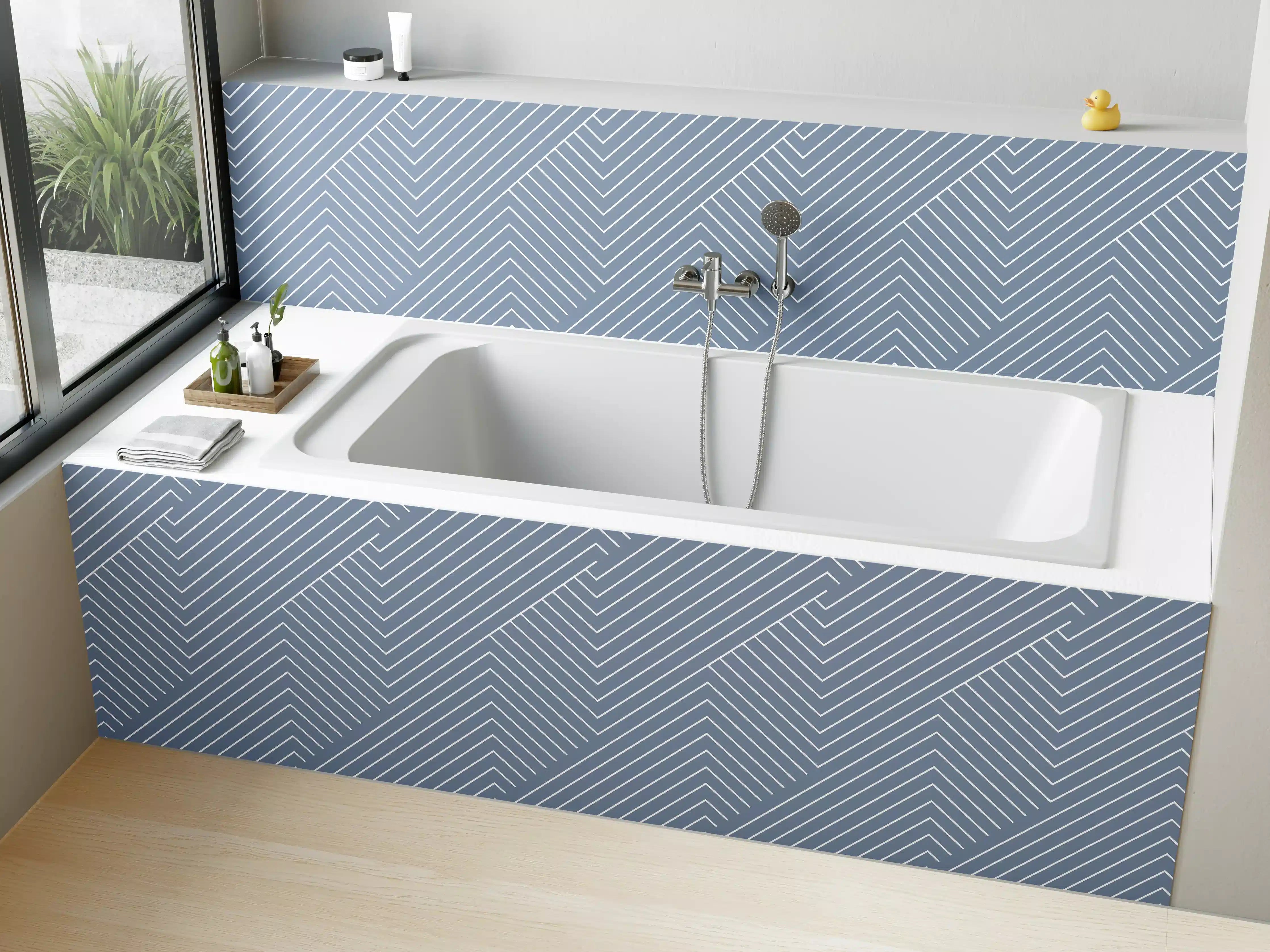 Badewannen-Rückwand - Moderne graue Wand mit feiner Musterung