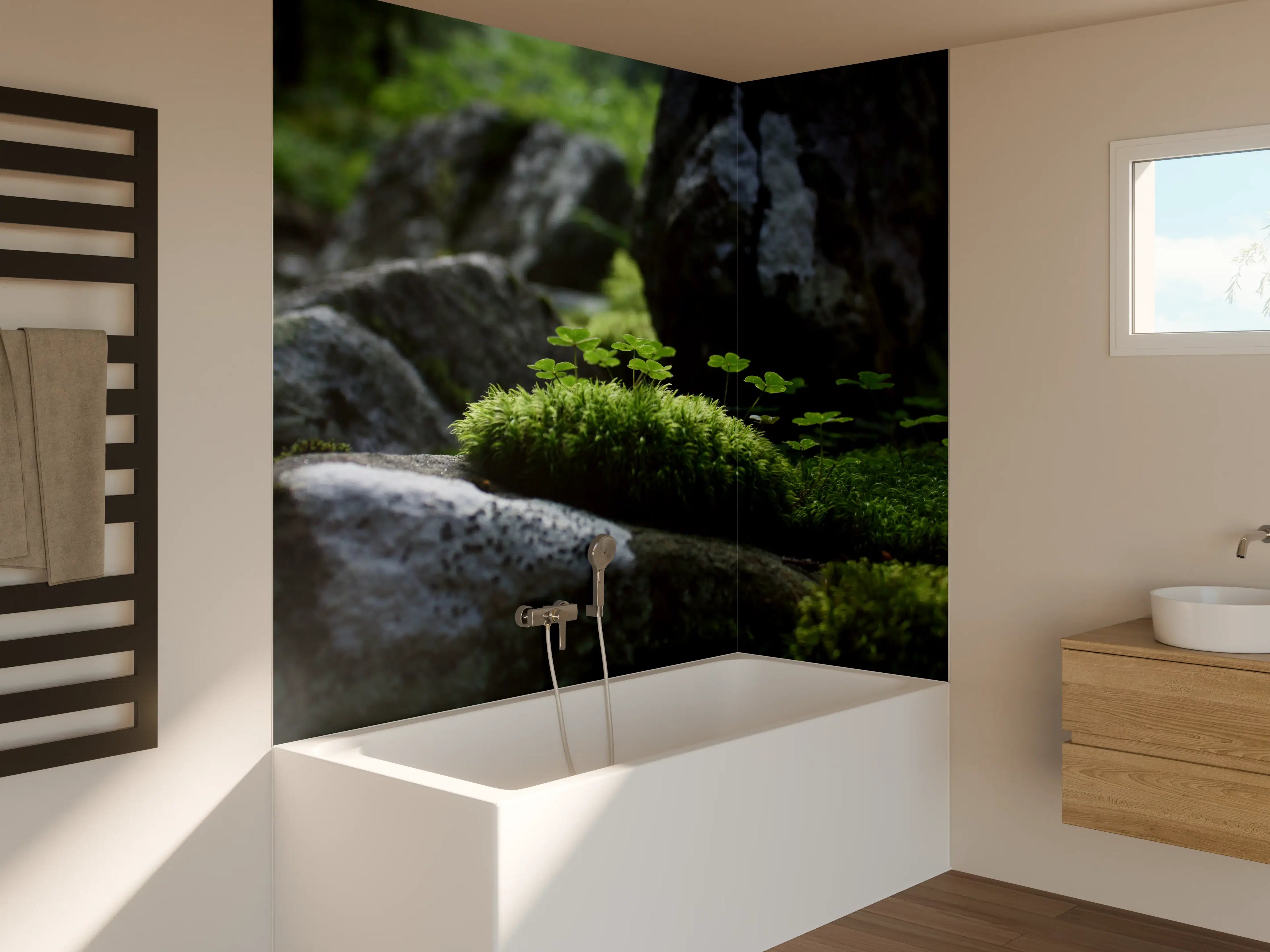 Badewannen-Rückwand - Moosbedeckte Steine im Sonnenlicht