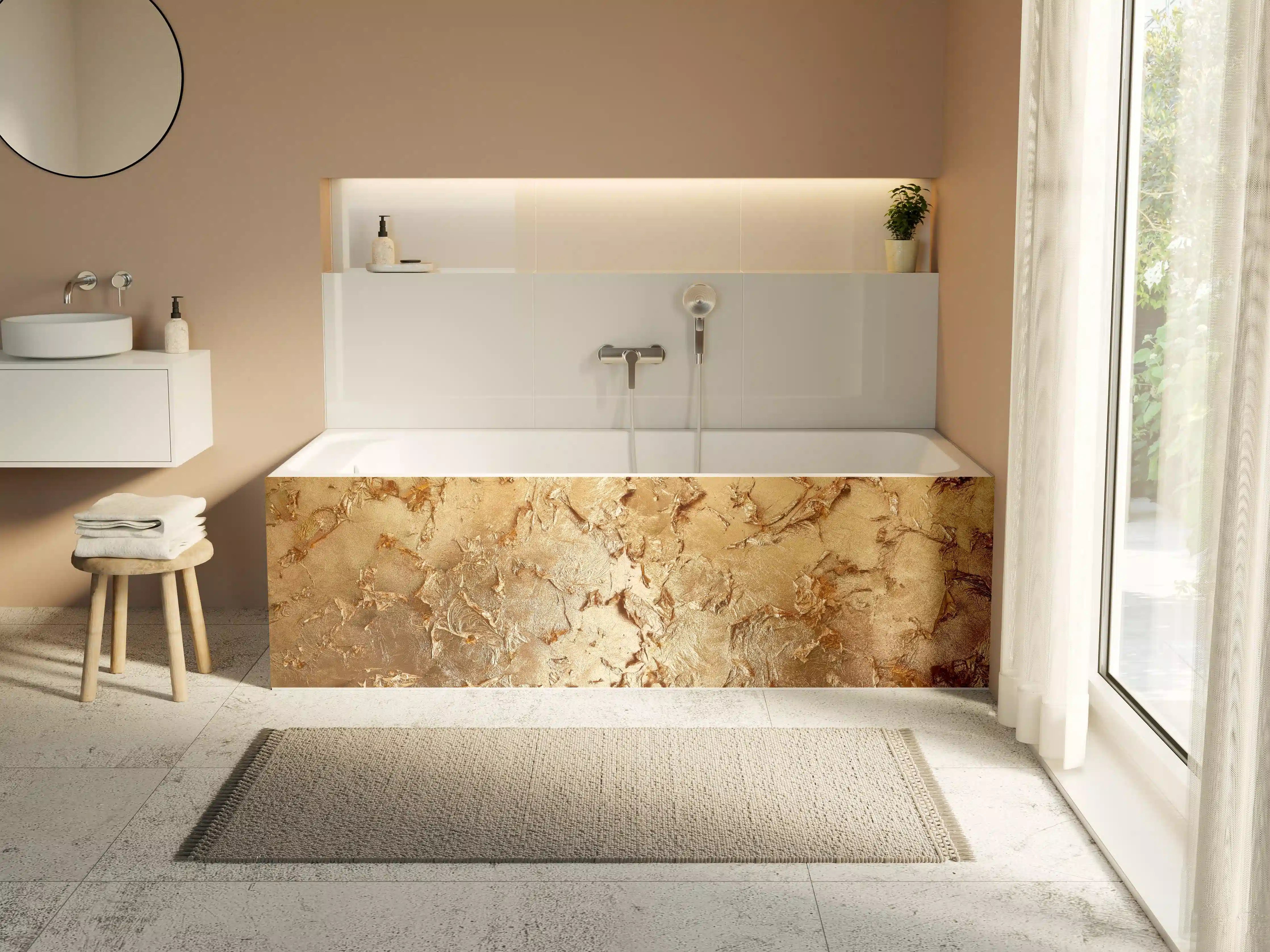 Badewannen-Rückwand - Muster einer vergoldeten Wand