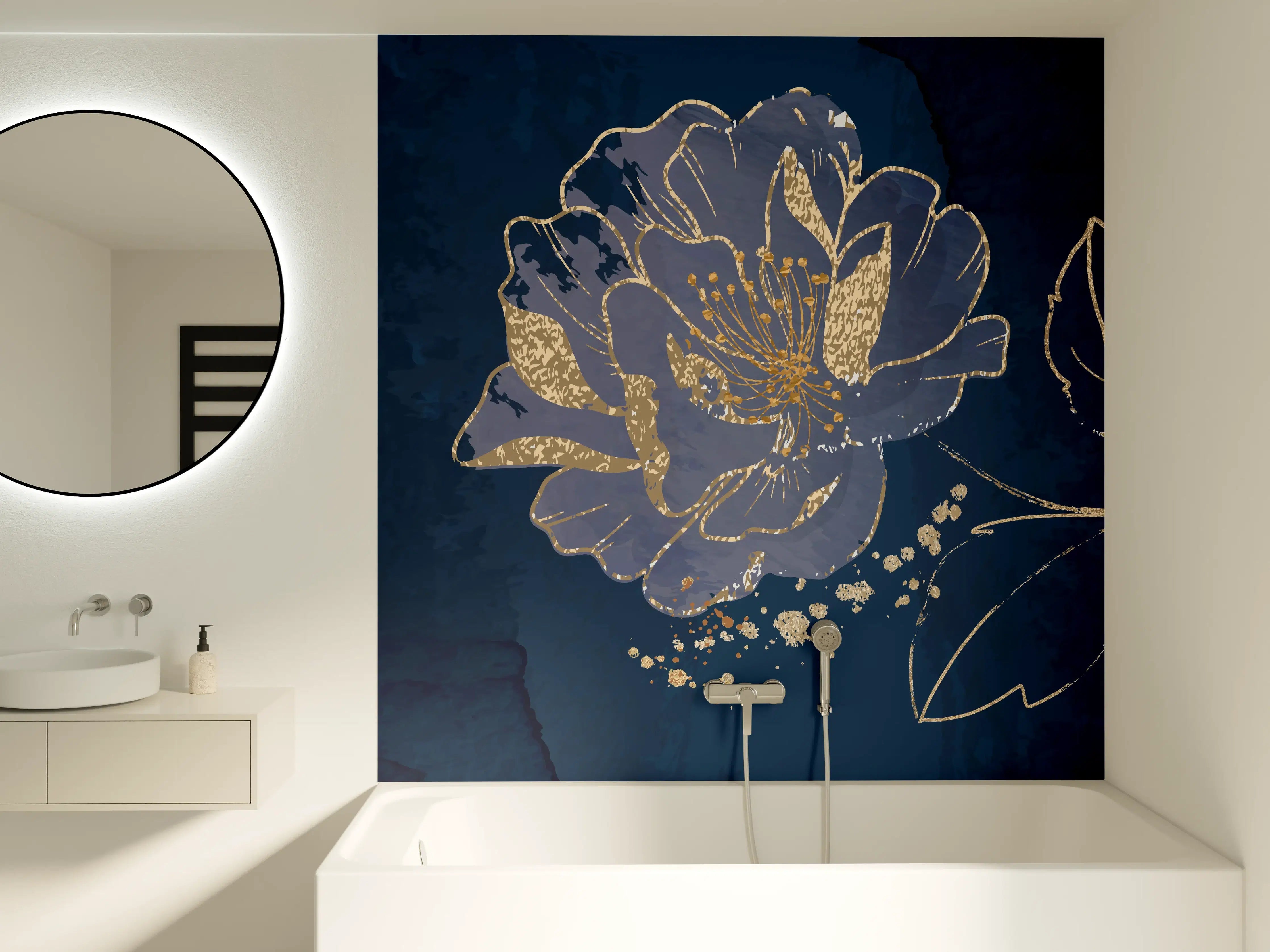 Badewannen-Rückwand - Nachtblaue Blumen Goldakzente