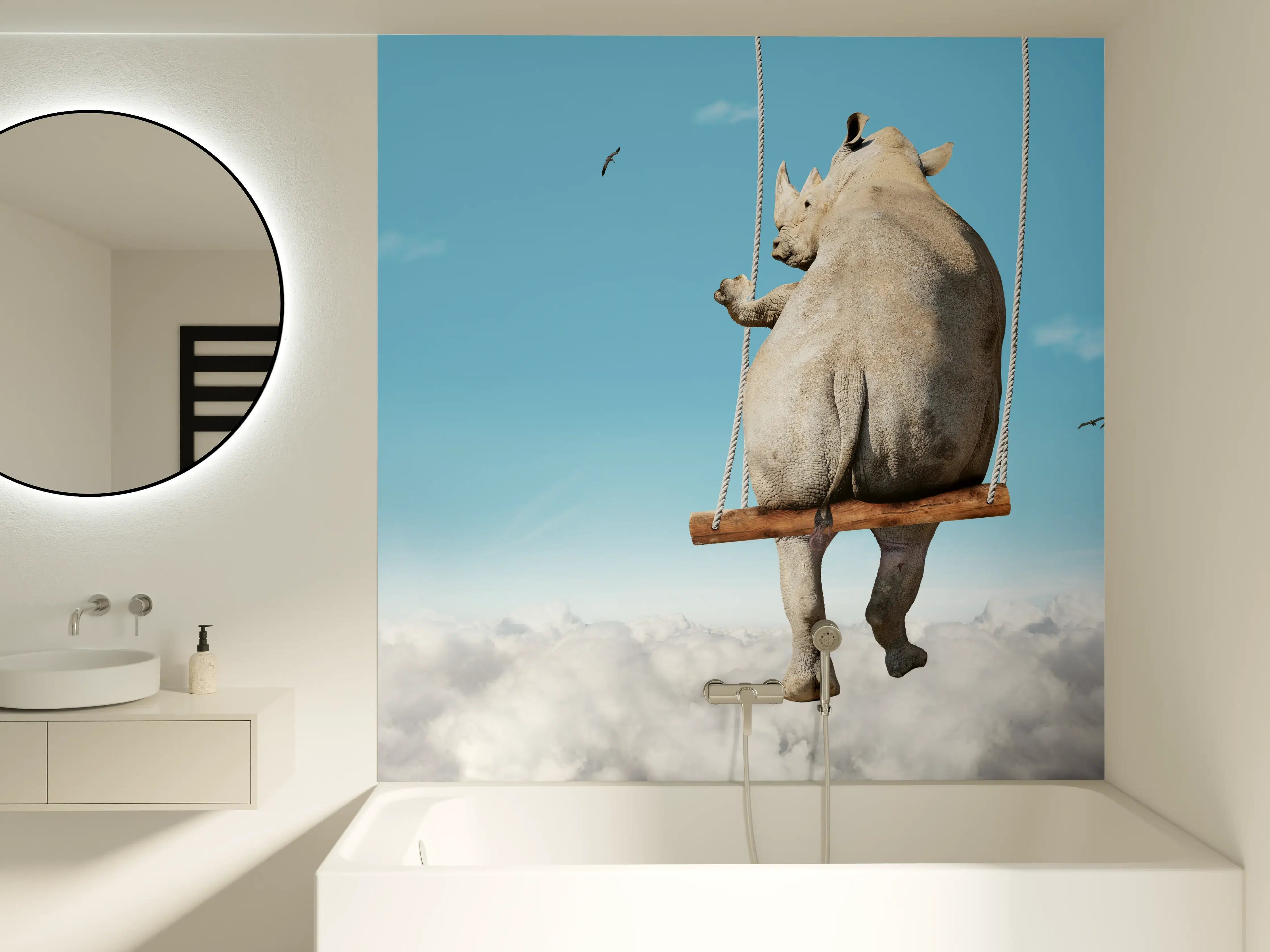 Badewannen-Rückwand - Nashorn schaukelt über den Wolken