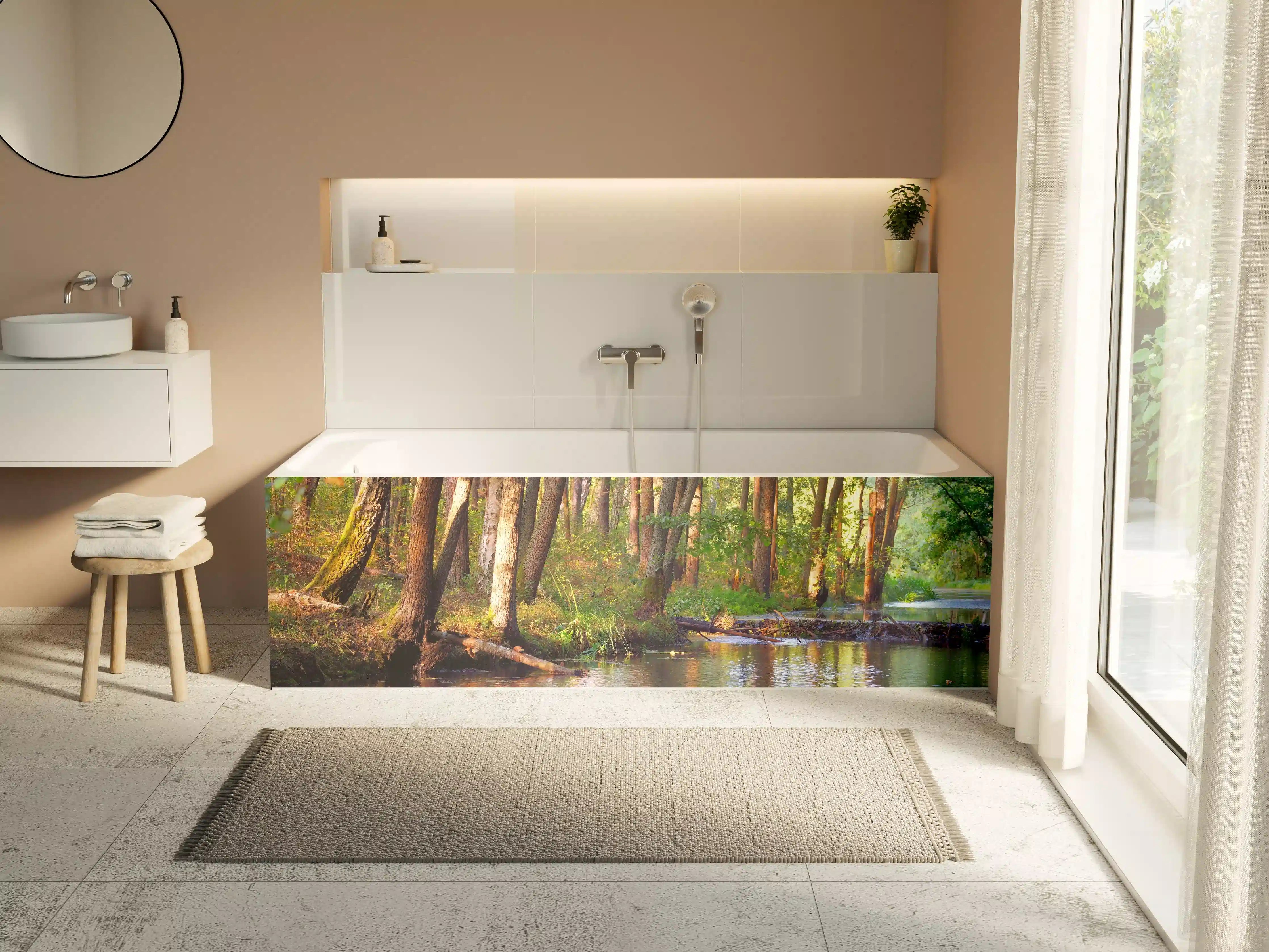 Badewannen-Rückwand - Natürliche Flusslandschaft mit Baumreflexionen
