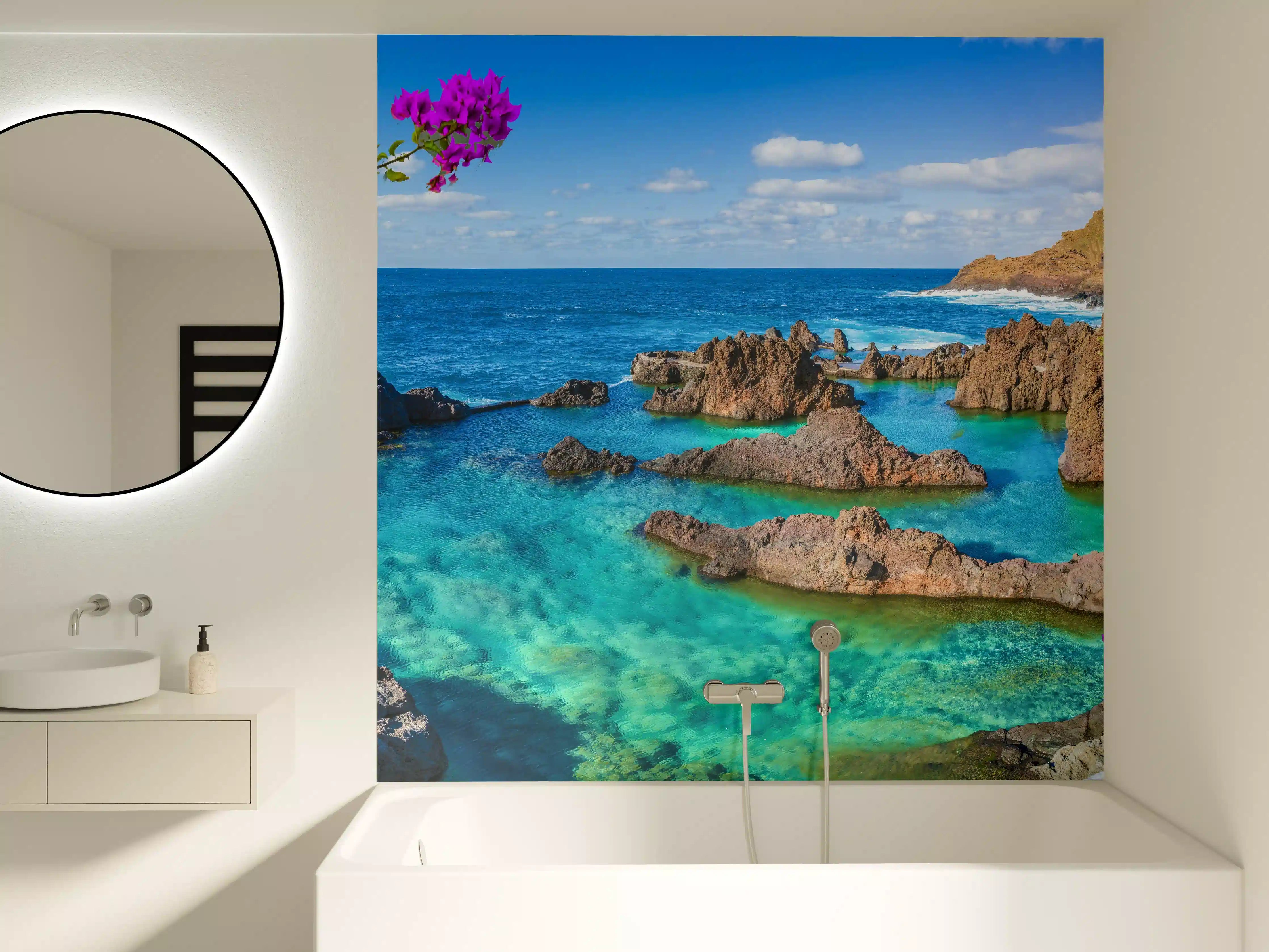 Badewannen-Rückwand - Naturpool in Porto Moniz