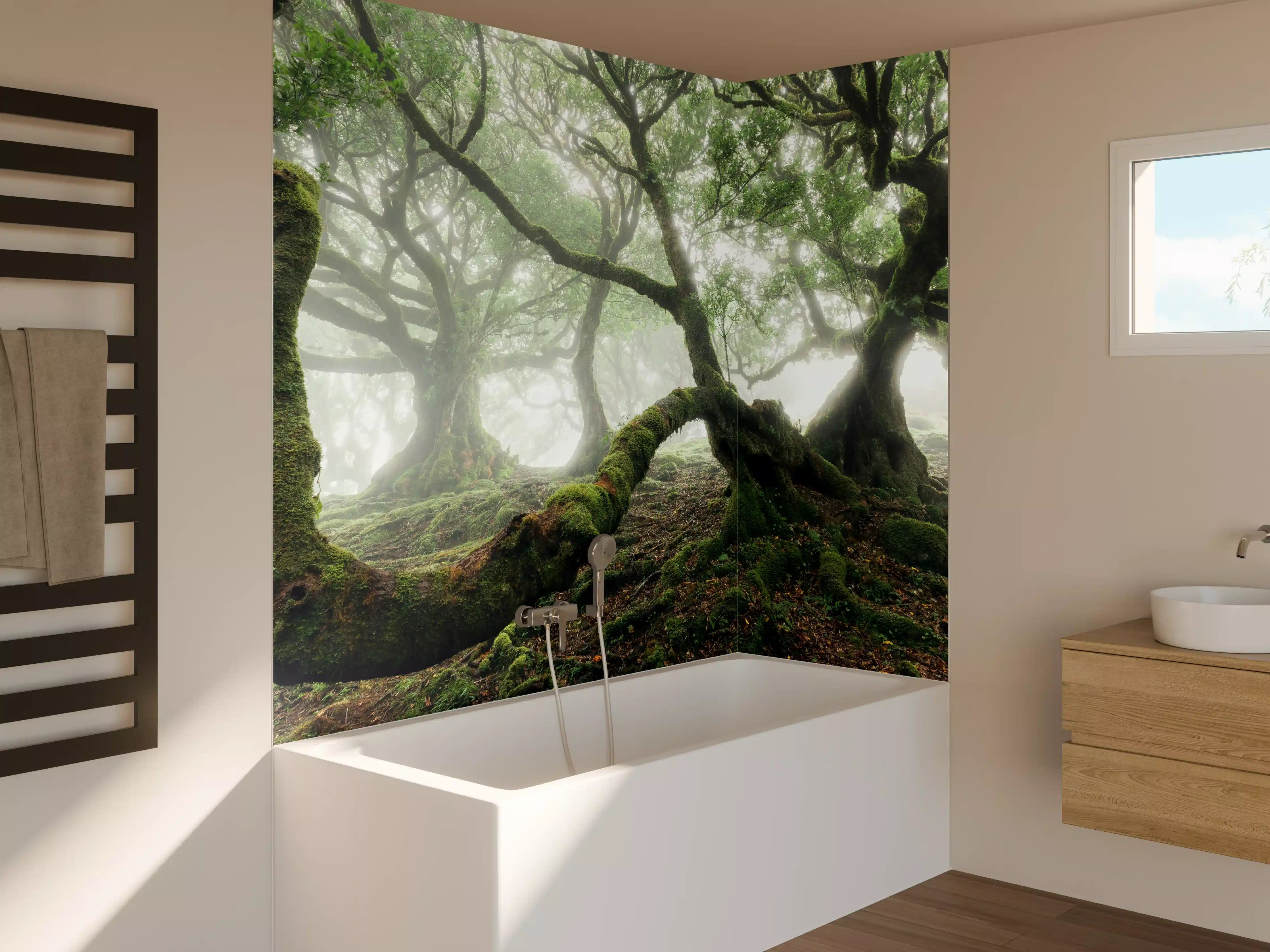 Badewannen-Rückwand - Nebeliger, mystischer Wald
