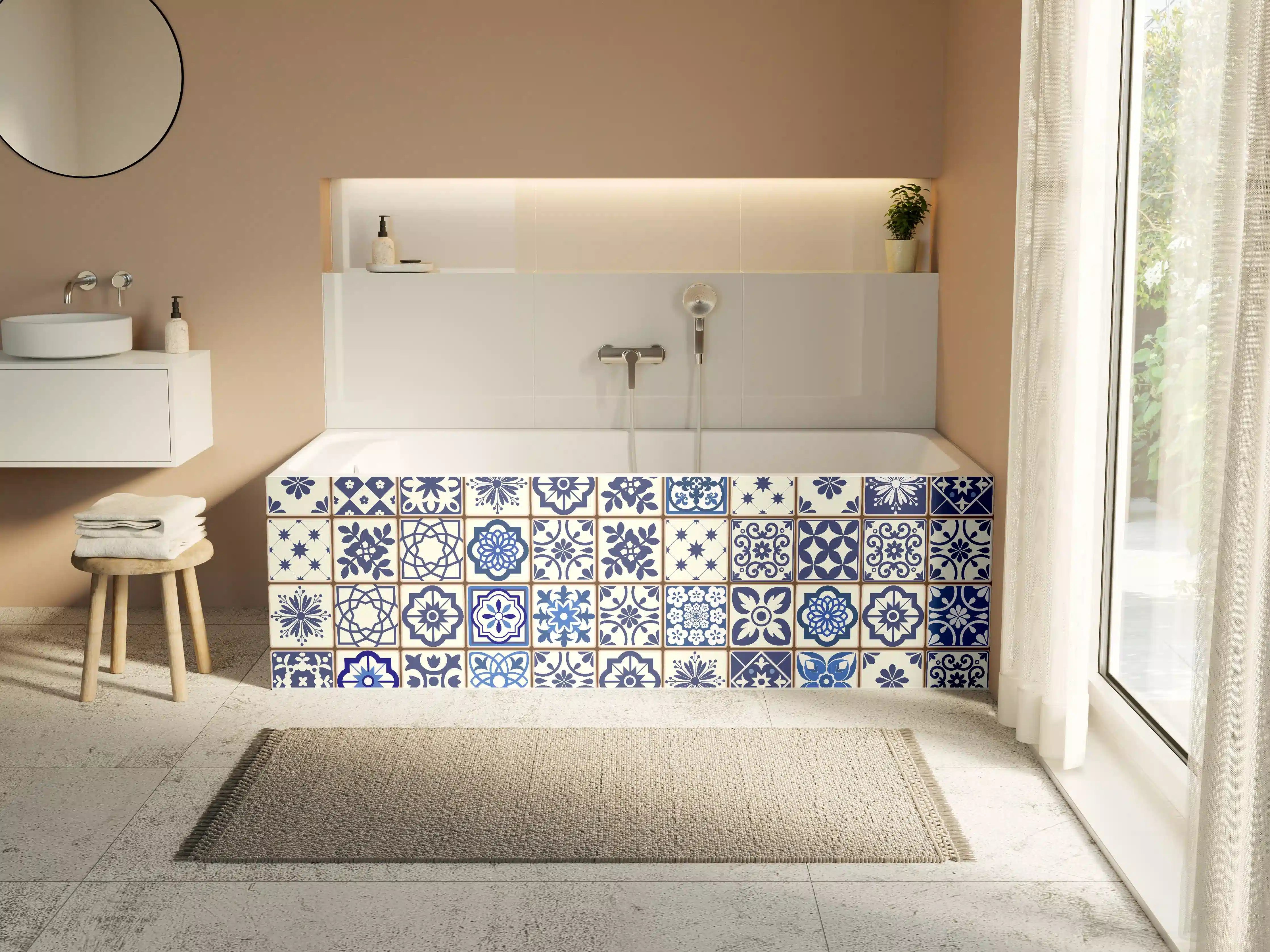 Badewannen-Rückwand - Orientalische blaue Fliesen