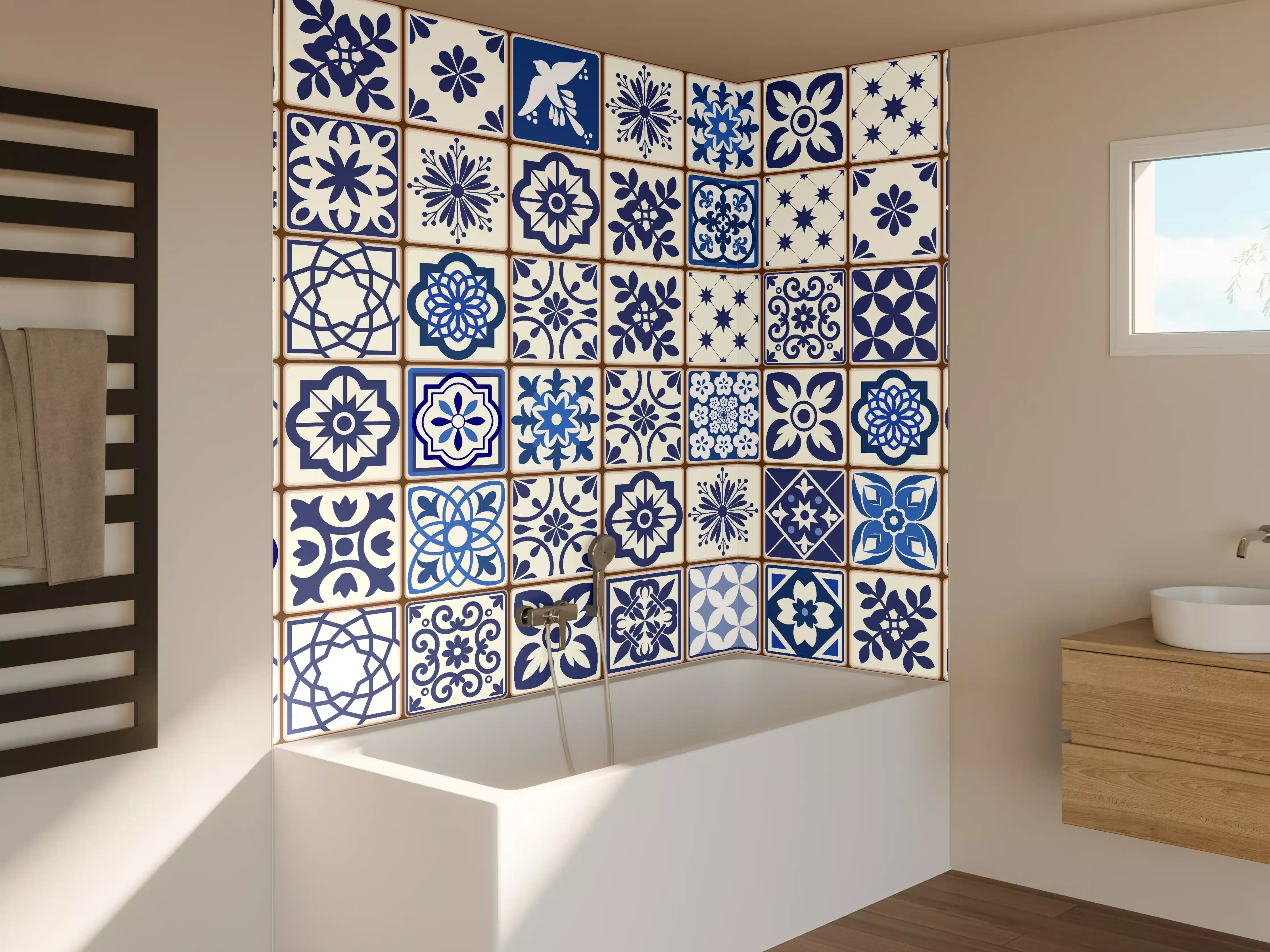 Badewannen-Rückwand - Orientalische blaue Fliesen