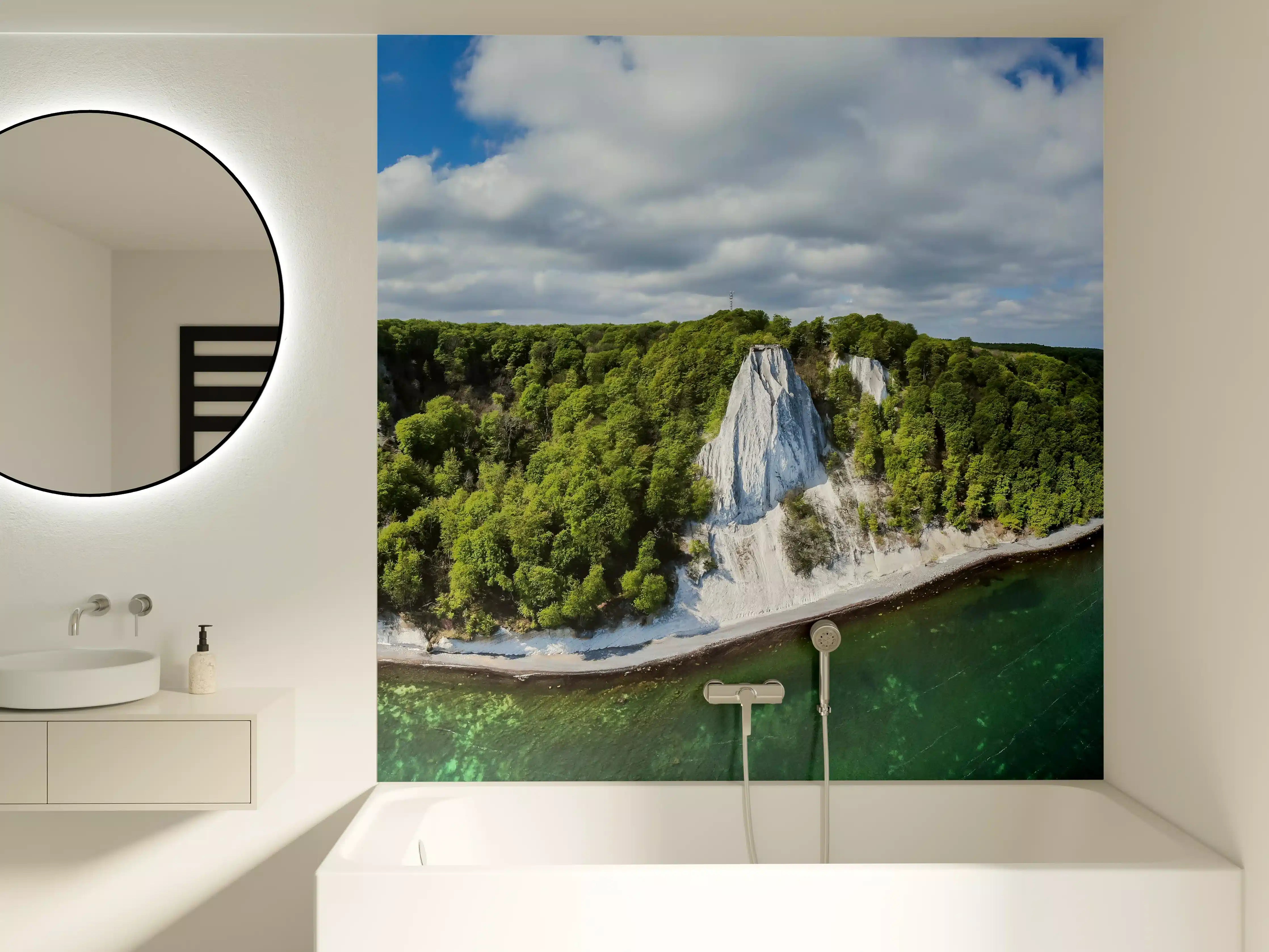 Badewannen-Rückwand - Panoramablick auf den Königsstuhl - Rügen