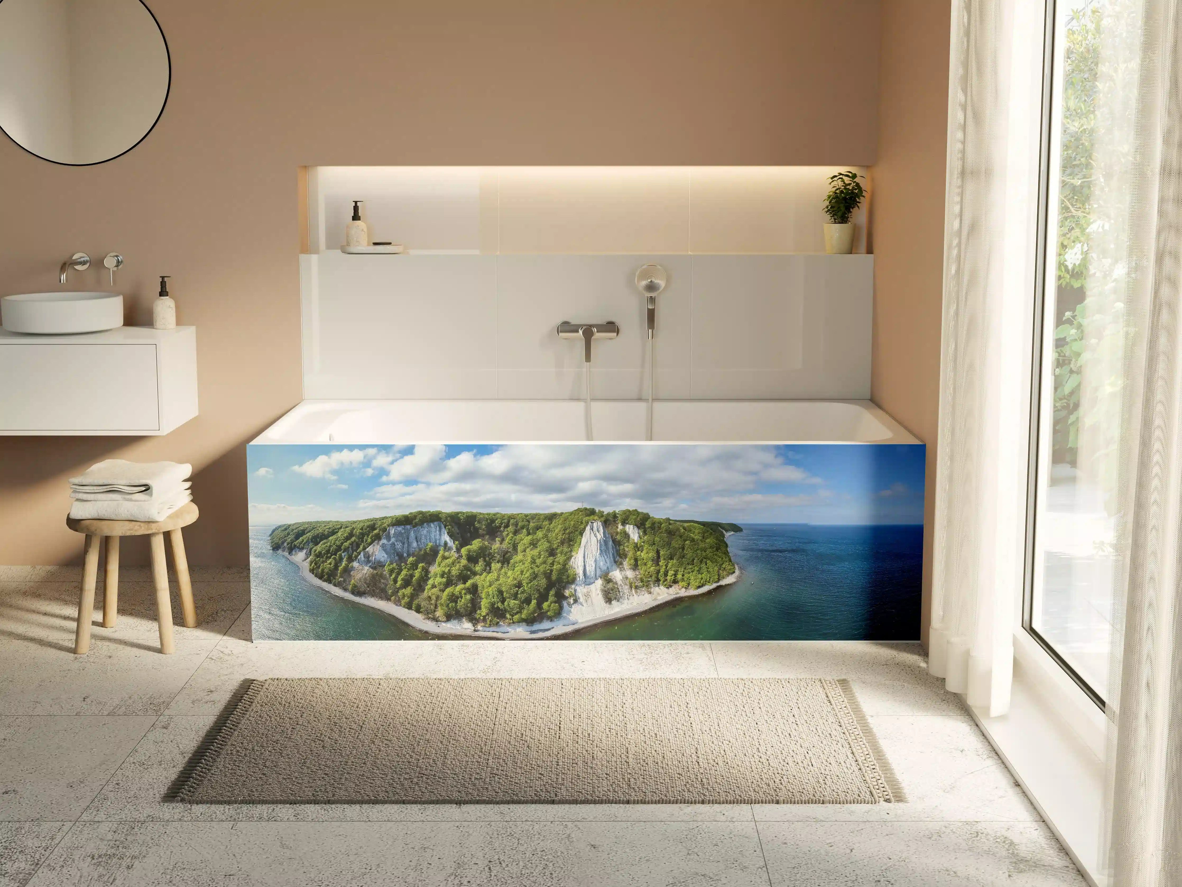 Badewannen-Rückwand - Panoramablick auf den Königsstuhl - Rügen