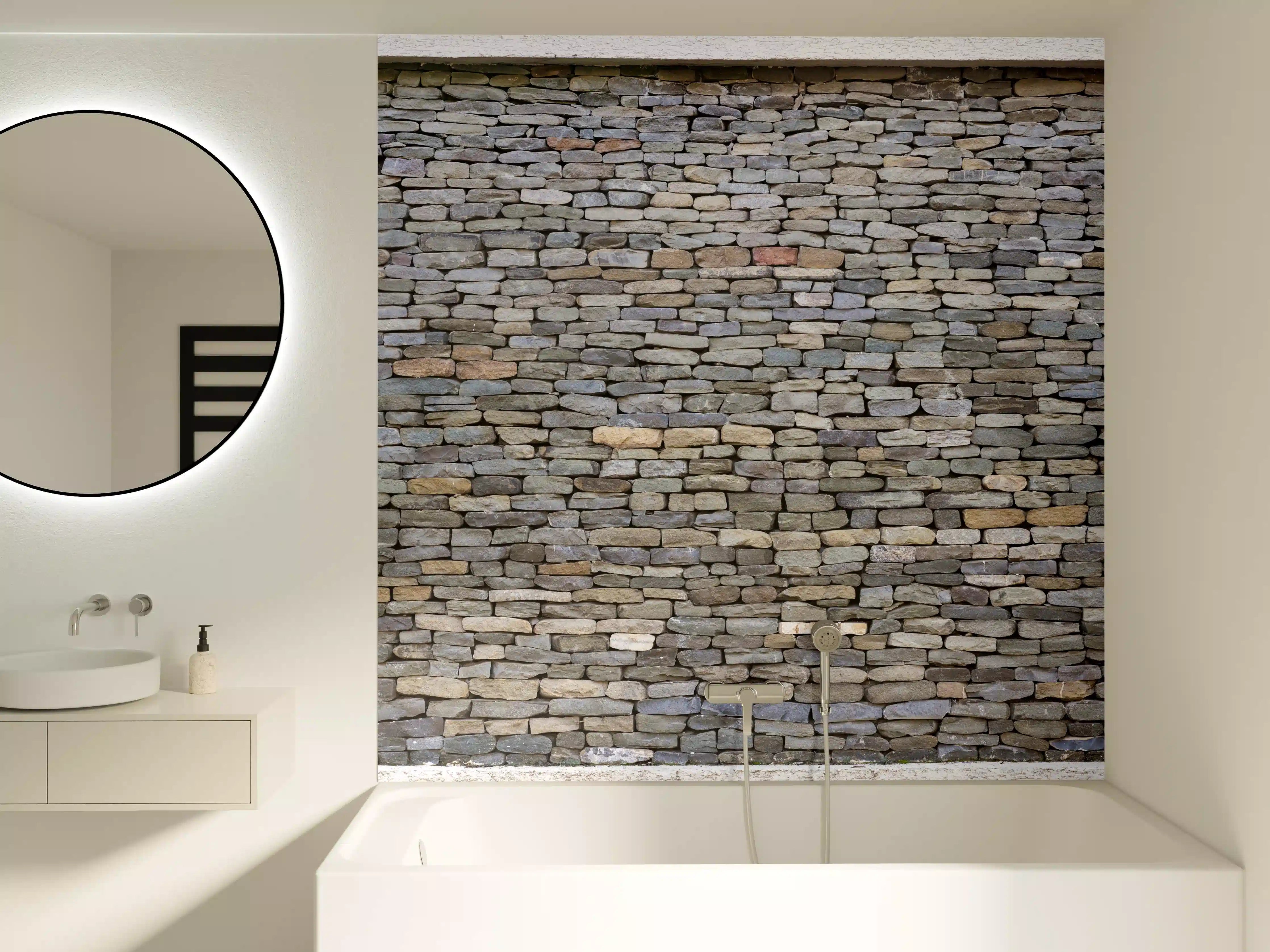 Badewannen-Rückwand - Pastellfarbene Steinmauer