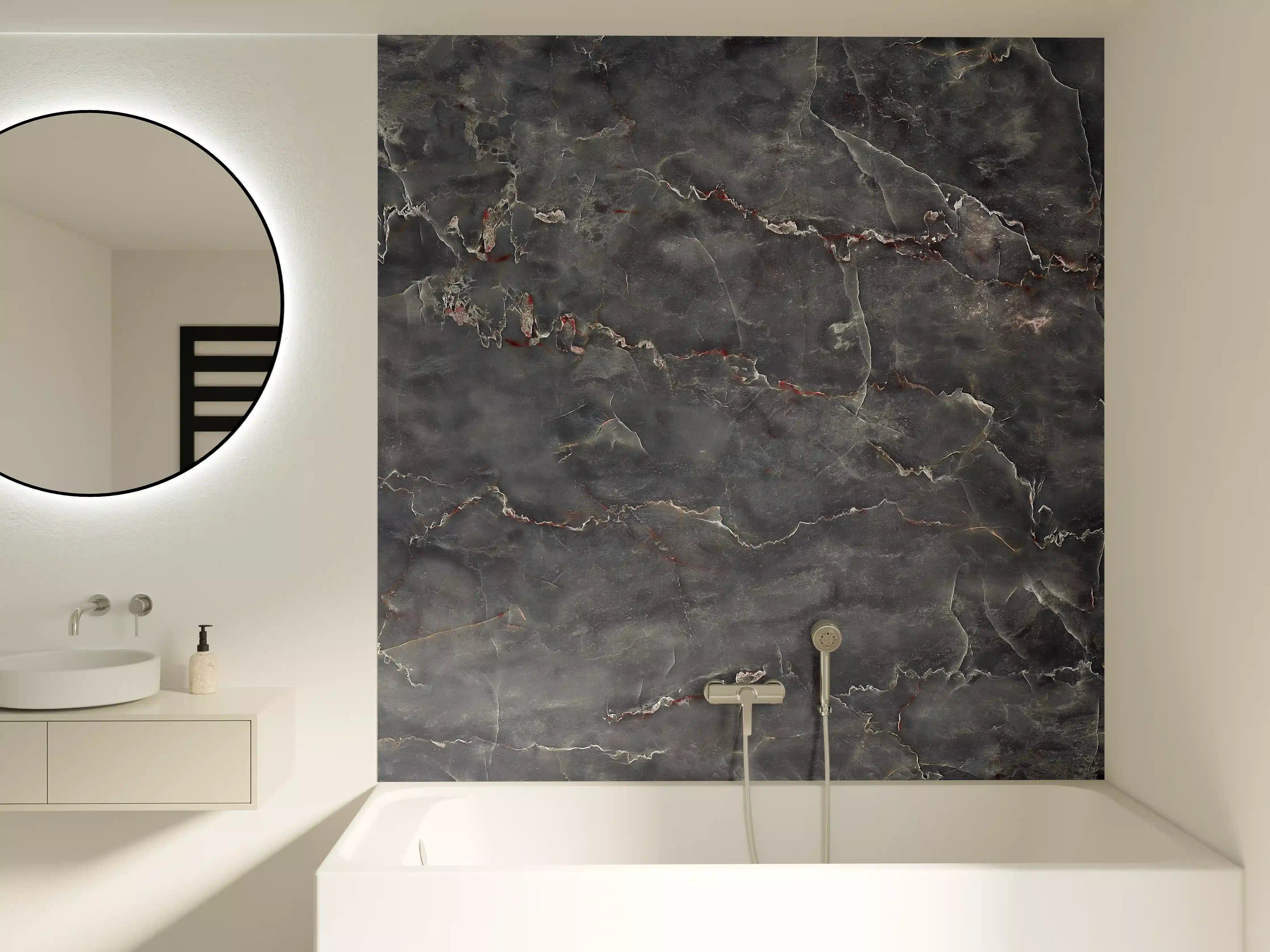 Badewannen-Rückwand - Polierter Onyxmarmor mit Adern