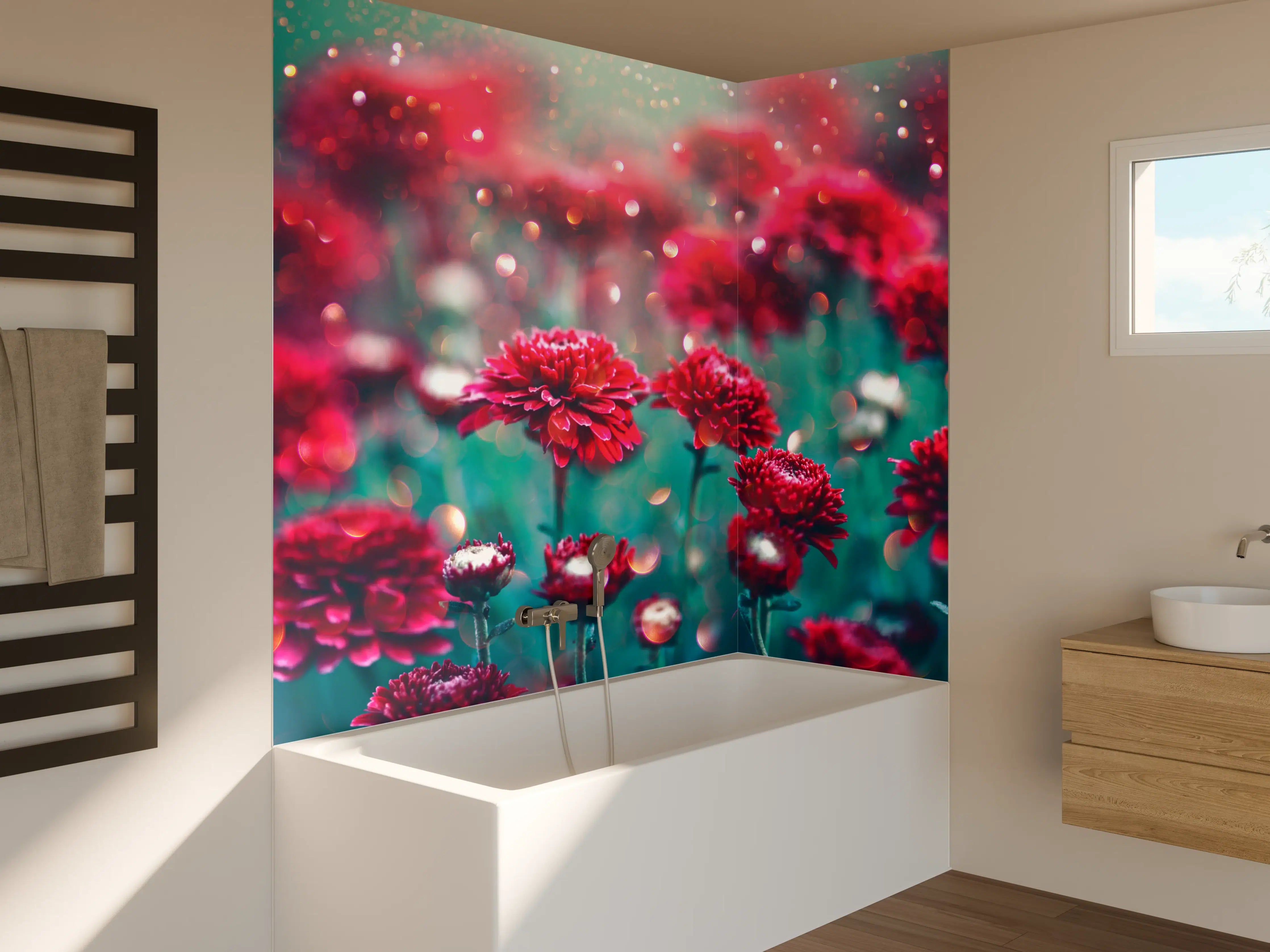 Badewannen-Rückwand - Rote Blumen funkeln im Garten
