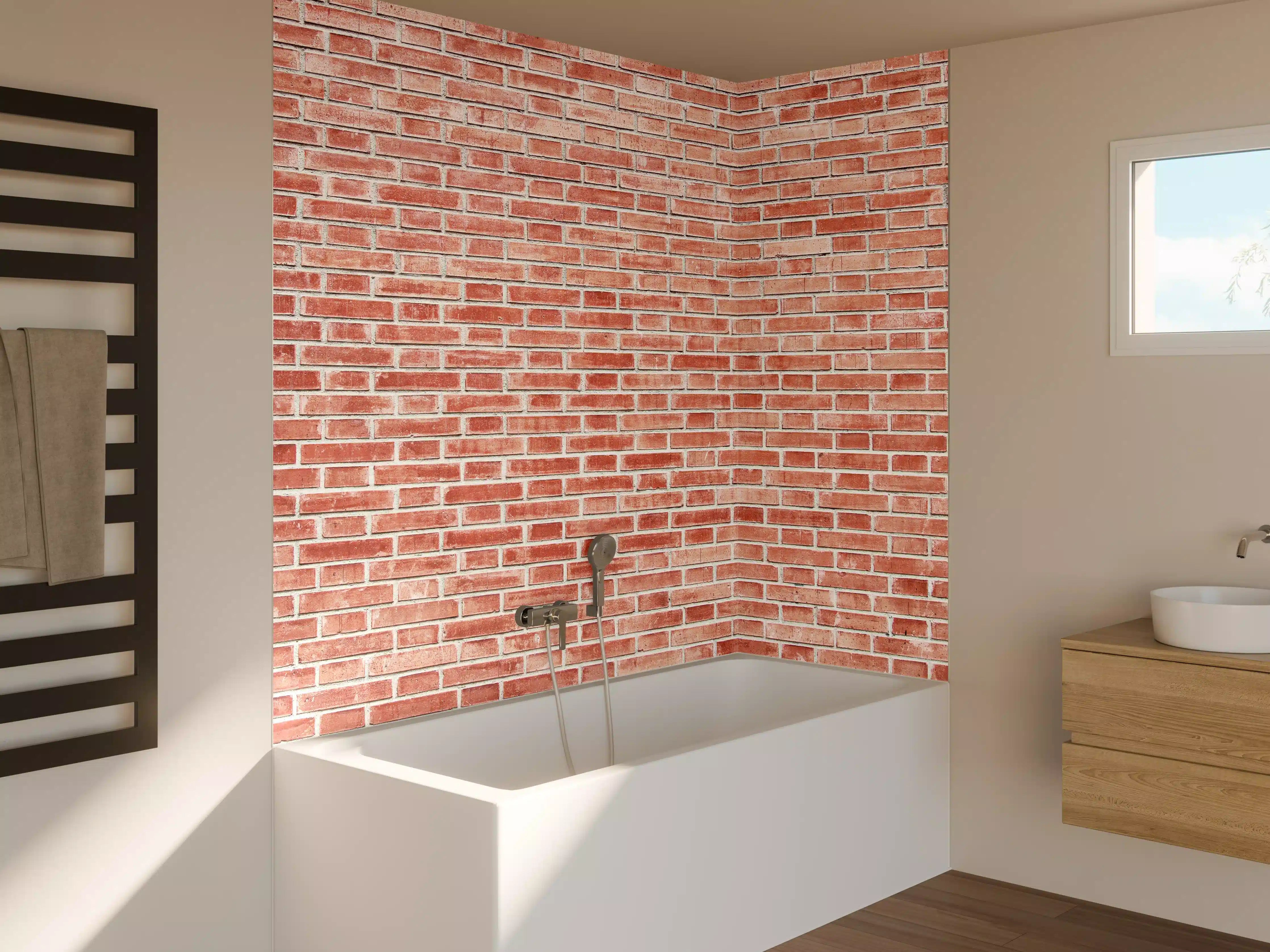 Badewannen-Rückwand - Rote rissige Backsteinmauertextur